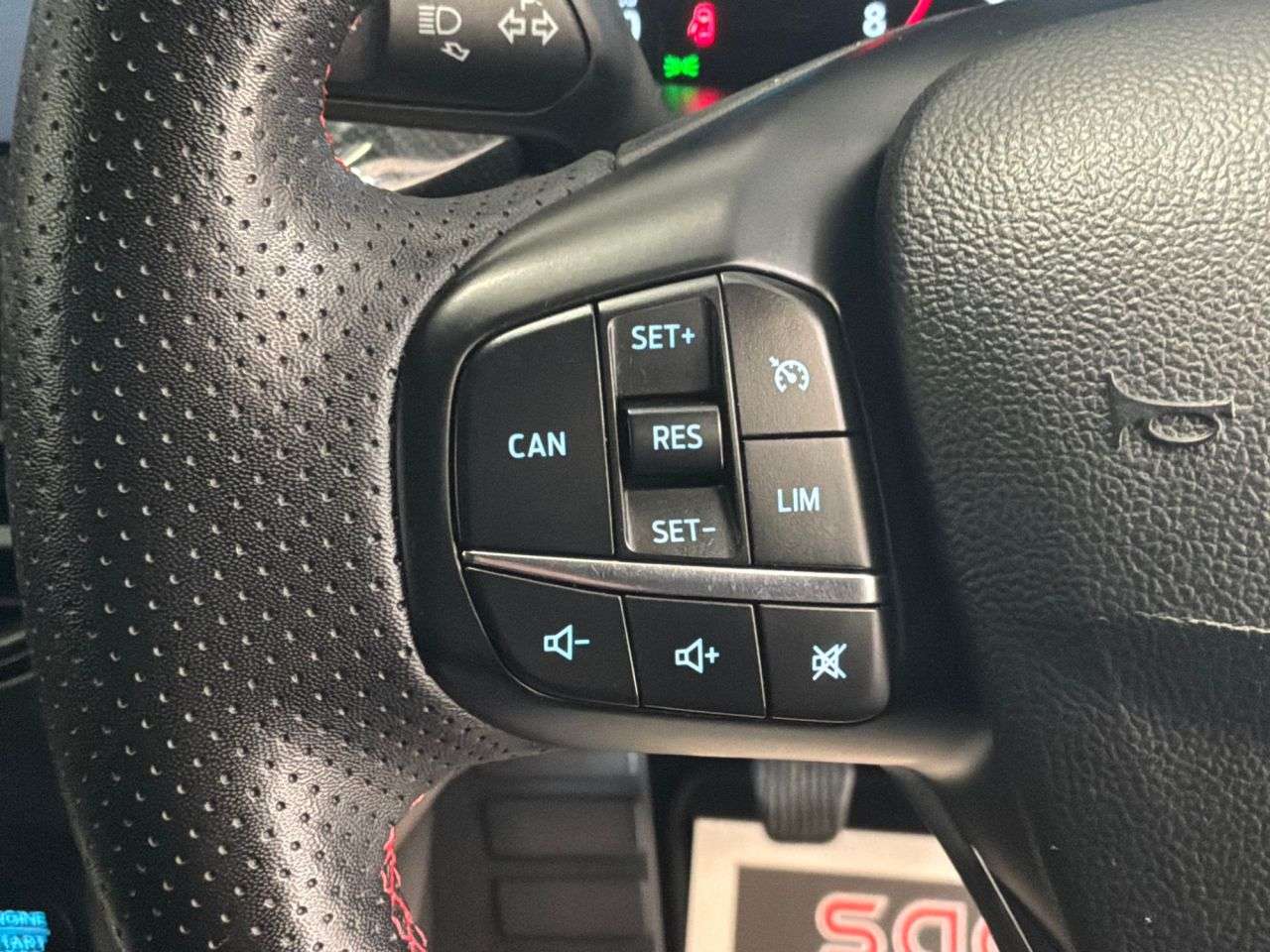 2023 FORD FOCUS 2023 FORD FOCUS