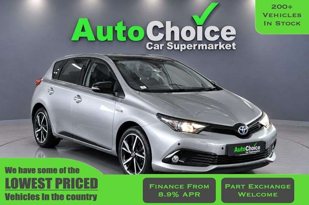 A 2017 TOYOTA AURIS 1.8 VVT-h GB25 Hatchback 5dr Petrol Hybrid CVT Euro 6 (s/s) (Safety Sense) A 2017 TOYOTA AURIS 1.8 VVT-h GB25 Hatchback 5dr Petrol Hybrid CVT Euro 6 (s/s) (Safety Sense)