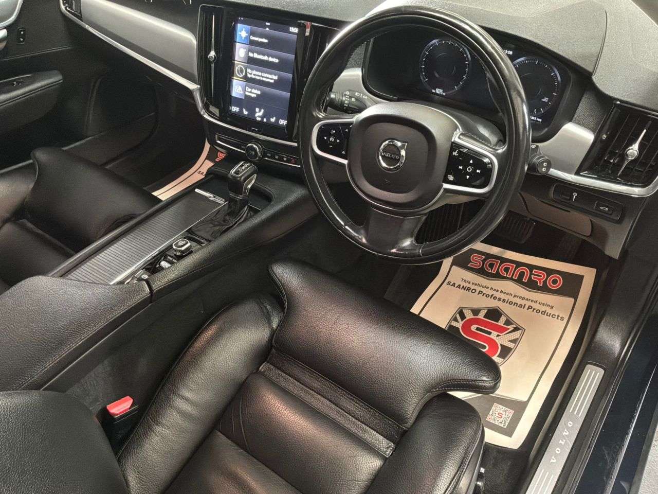 2019 VOLVO V90 2019 VOLVO V90