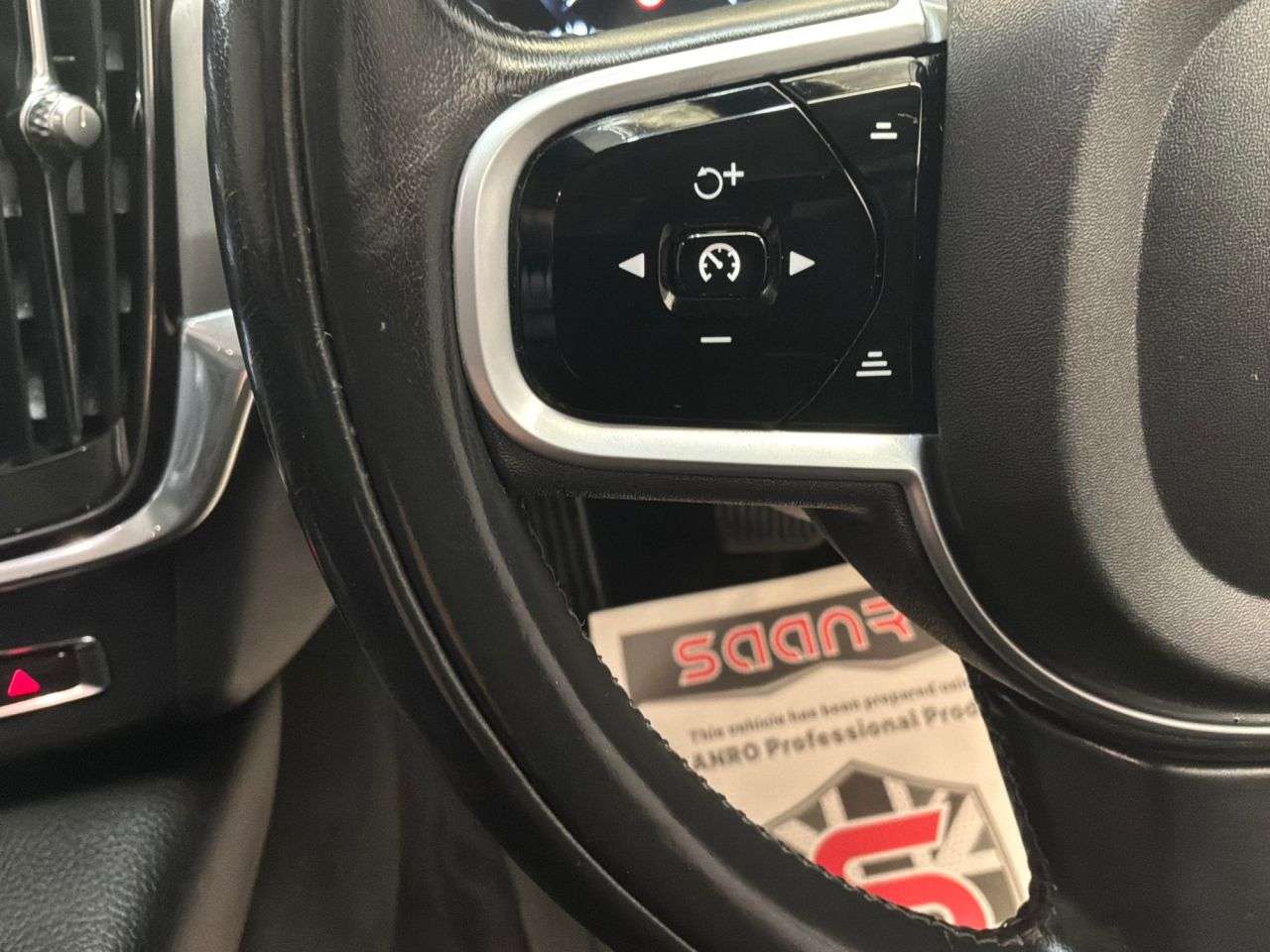 2019 VOLVO V90 2019 VOLVO V90