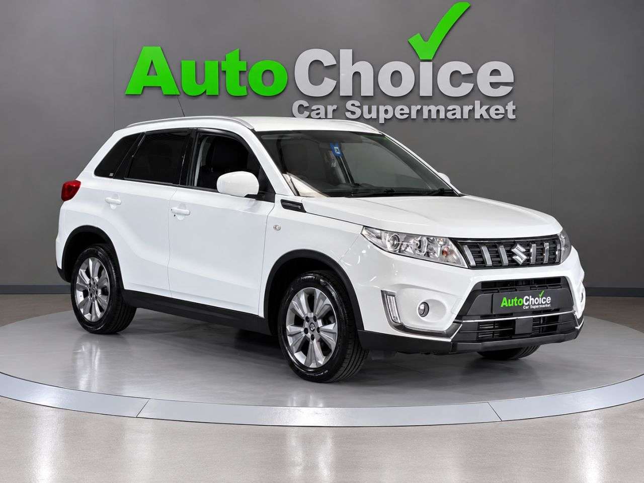 A 2019 SUZUKI VITARA 1.0 Boosterjet SZ-T SUV 5dr Petrol Auto Euro 6 (s/s) (111 ps) in Blackburn A 2019 SUZUKI VITARA 1.0 Boosterjet SZ-T SUV 5dr Petrol Auto Euro 6 (s/s) (111 ps) in Blackburn