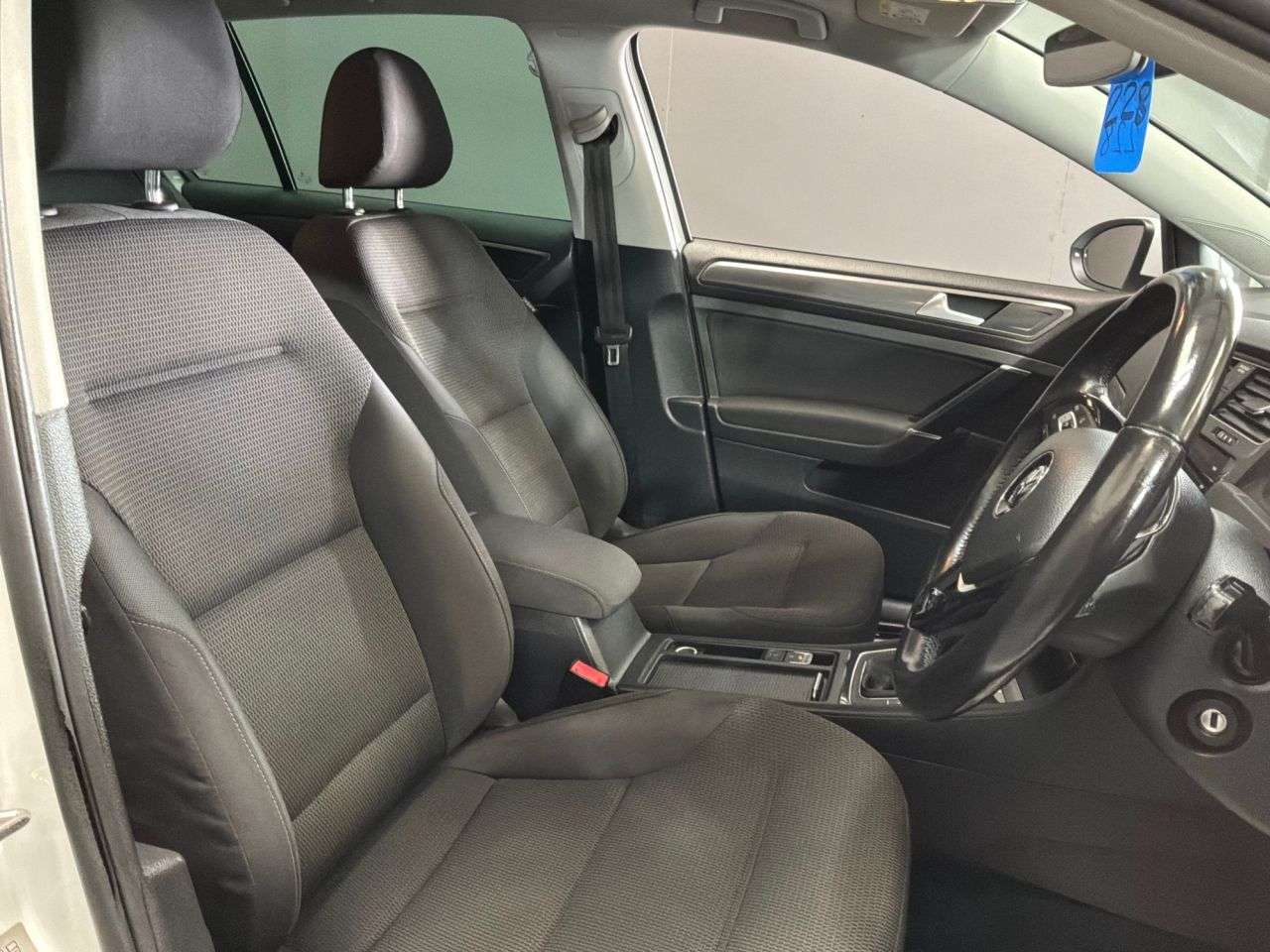 2019 VOLKSWAGEN GOLF 2019 VOLKSWAGEN GOLF