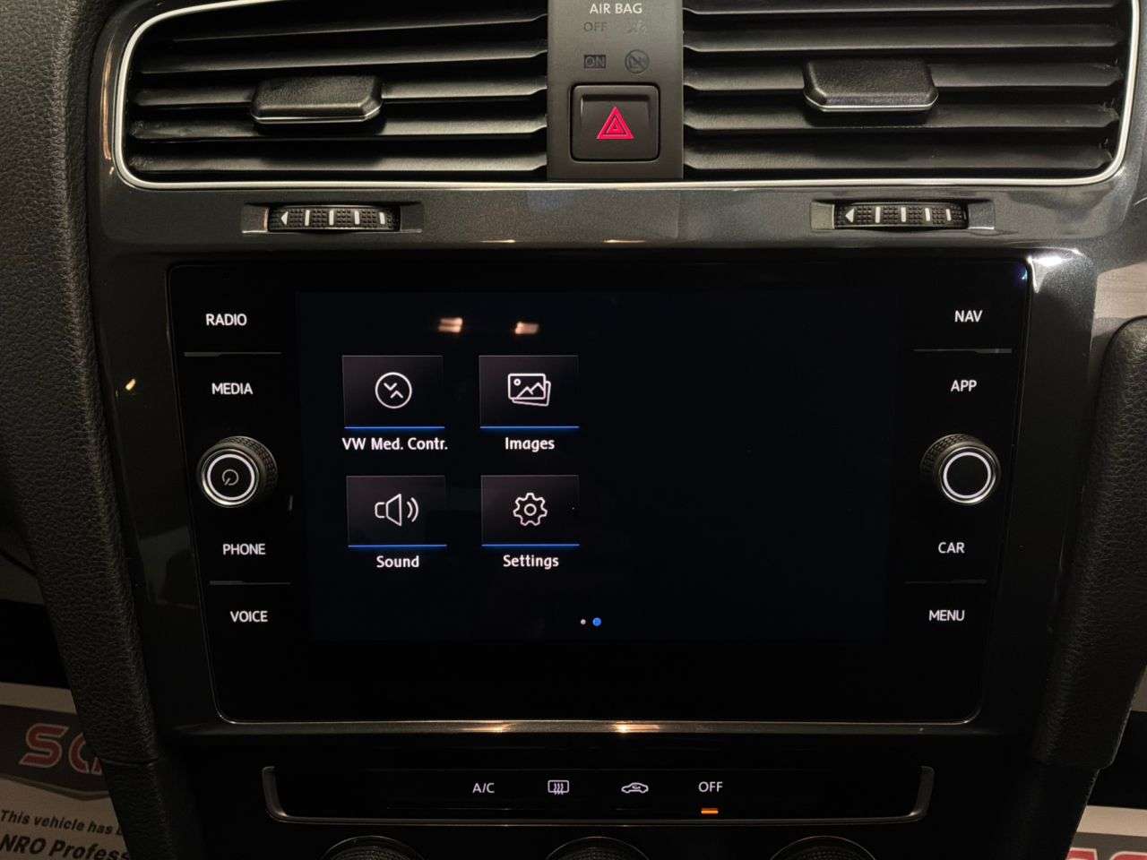 2019 VOLKSWAGEN GOLF 2019 VOLKSWAGEN GOLF