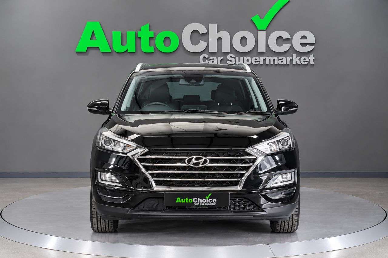 A 2019 HYUNDAI TUCSON 1.6 GDi Premium SUV 5dr Petrol Manual Euro 6 (s/s) (132 ps) in Blackburn Fi A 2019 HYUNDAI TUCSON 1.6 GDi Premium SUV 5dr Petrol Manual Euro 6 (s/s) (132 ps) in Blackburn Fi