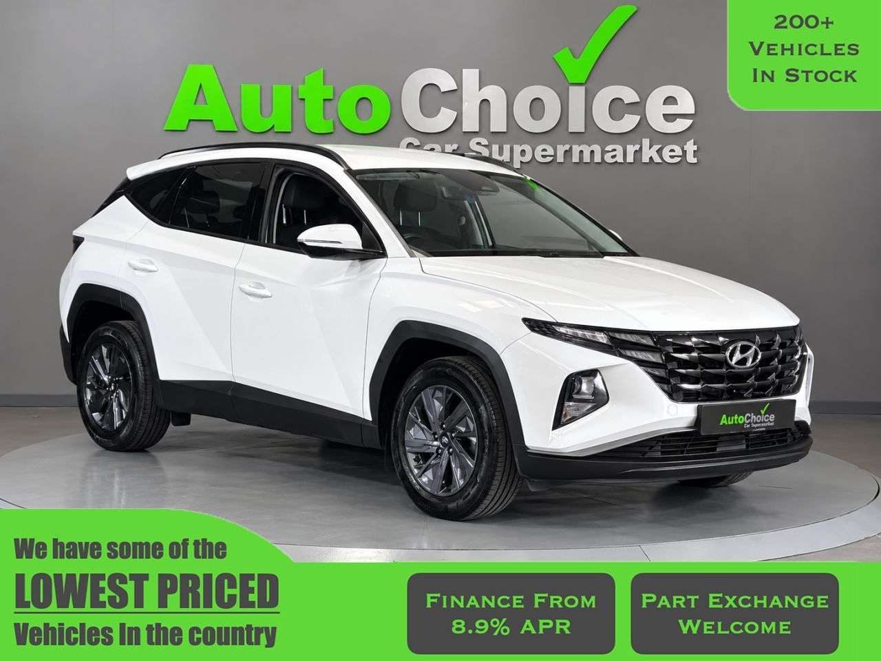 A 2022 HYUNDAI TUCSON 1.6 T-GDi SE Connect SUV 5dr Petrol Manual Euro 6 (s/s) (150 ps) in Blackbu A 2022 HYUNDAI TUCSON 1.6 T-GDi SE Connect SUV 5dr Petrol Manual Euro 6 (s/s) (150 ps) in Blackbu