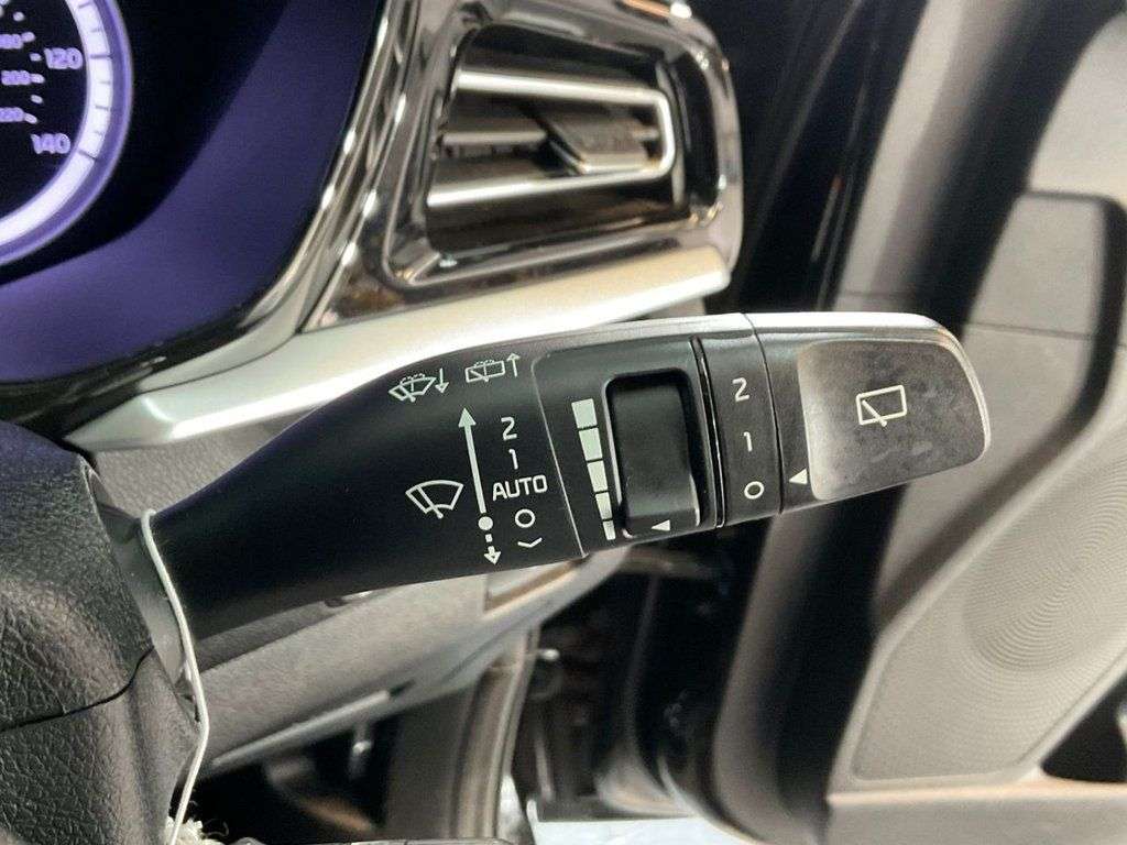 2020 KIA NIRO 2020 KIA NIRO