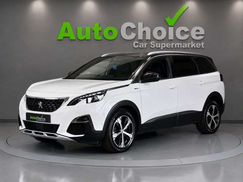 A 2018 PEUGEOT 5008 1.2 PureTech GT Line SUV 5dr Petrol Manual Euro 6 (s/s) (130 ps) in Blackbu A 2018 PEUGEOT 5008 1.2 PureTech GT Line SUV 5dr Petrol Manual Euro 6 (s/s) (130 ps) in Blackbu