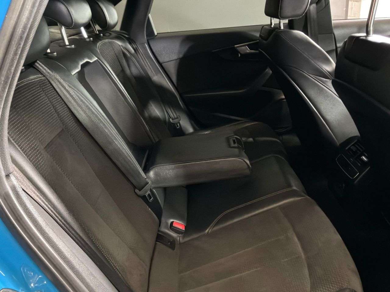 2020 AUDI A4 2020 AUDI A4