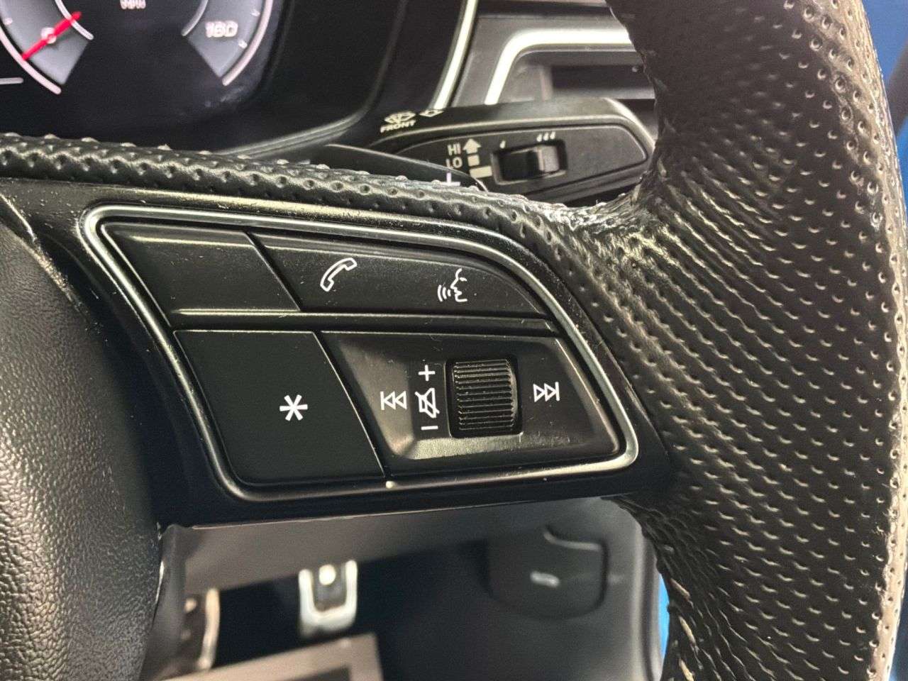 2020 AUDI A4 2020 AUDI A4