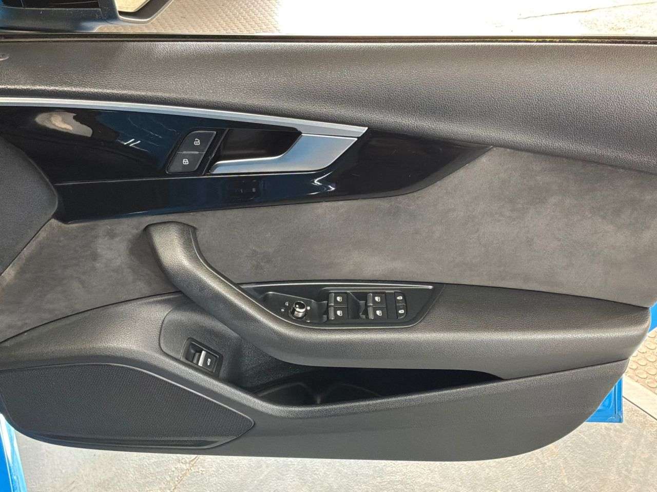 2020 AUDI A4 2020 AUDI A4
