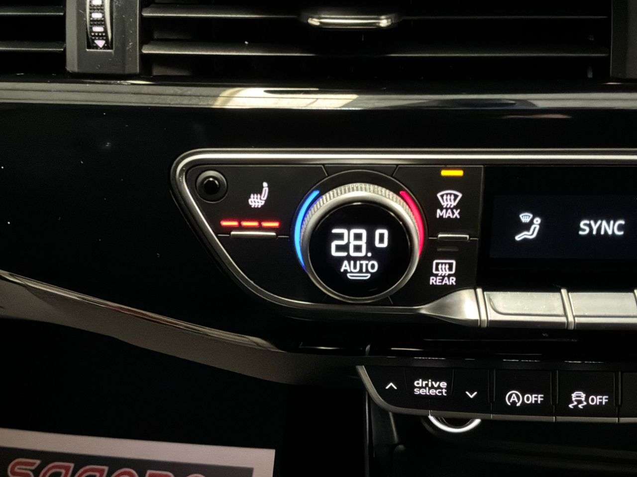 2020 AUDI A4 2020 AUDI A4