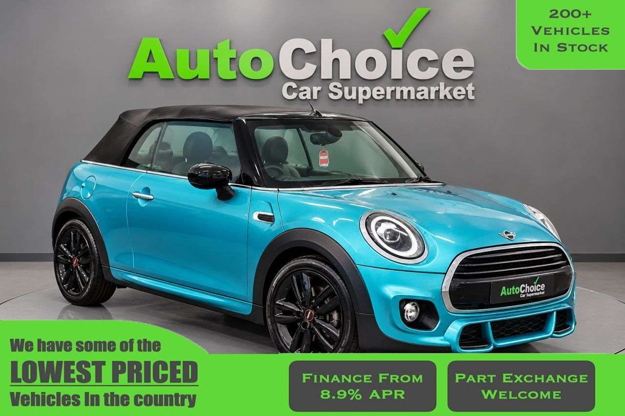 A 2019 MINI CONVERTIBLE 1.5 Cooper Sport Convertible 2dr Petrol Manual Euro 6 (s/s) (136 ps) In Bla A 2019 MINI CONVERTIBLE 1.5 Cooper Sport Convertible 2dr Petrol Manual Euro 6 (s/s) (136 ps) In Bla
