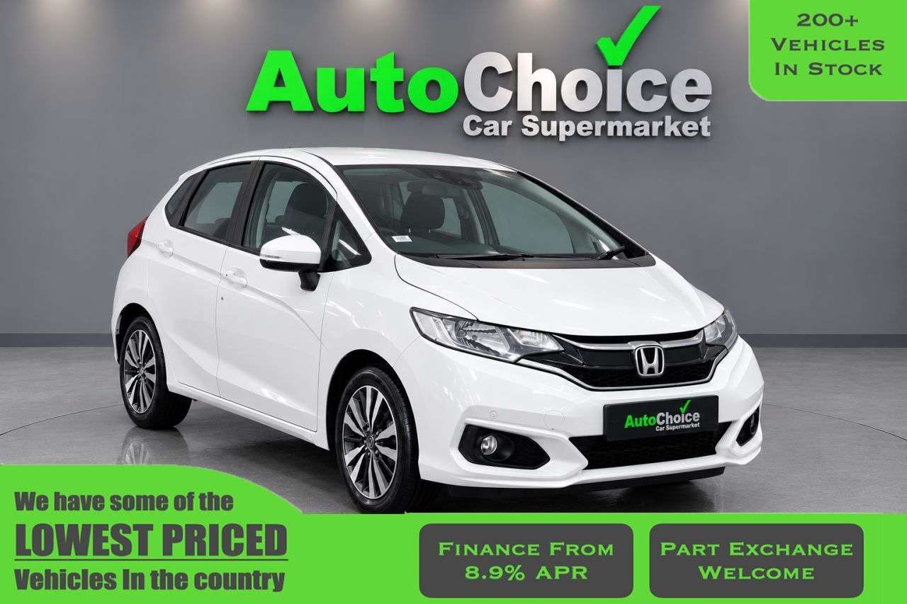 A 2018 HONDA JAZZ 1.3 i-VTEC EX Hatchback 5dr Petrol CVT Euro 6 (s/s) (102 ps) in Blackburn F A 2018 HONDA JAZZ 1.3 i-VTEC EX Hatchback 5dr Petrol CVT Euro 6 (s/s) (102 ps) in Blackburn F