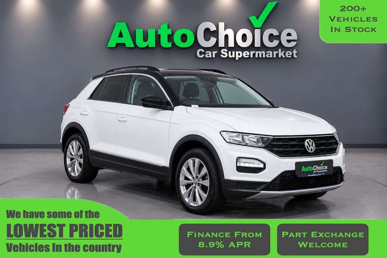 A 2019 VOLKSWAGEN T-ROC 1.0 TSI GPF Design SUV 5dr Petrol Manual Euro 6 (s/s) (115 ps) in Blackburn A 2019 VOLKSWAGEN T-ROC 1.0 TSI GPF Design SUV 5dr Petrol Manual Euro 6 (s/s) (115 ps) in Blackburn