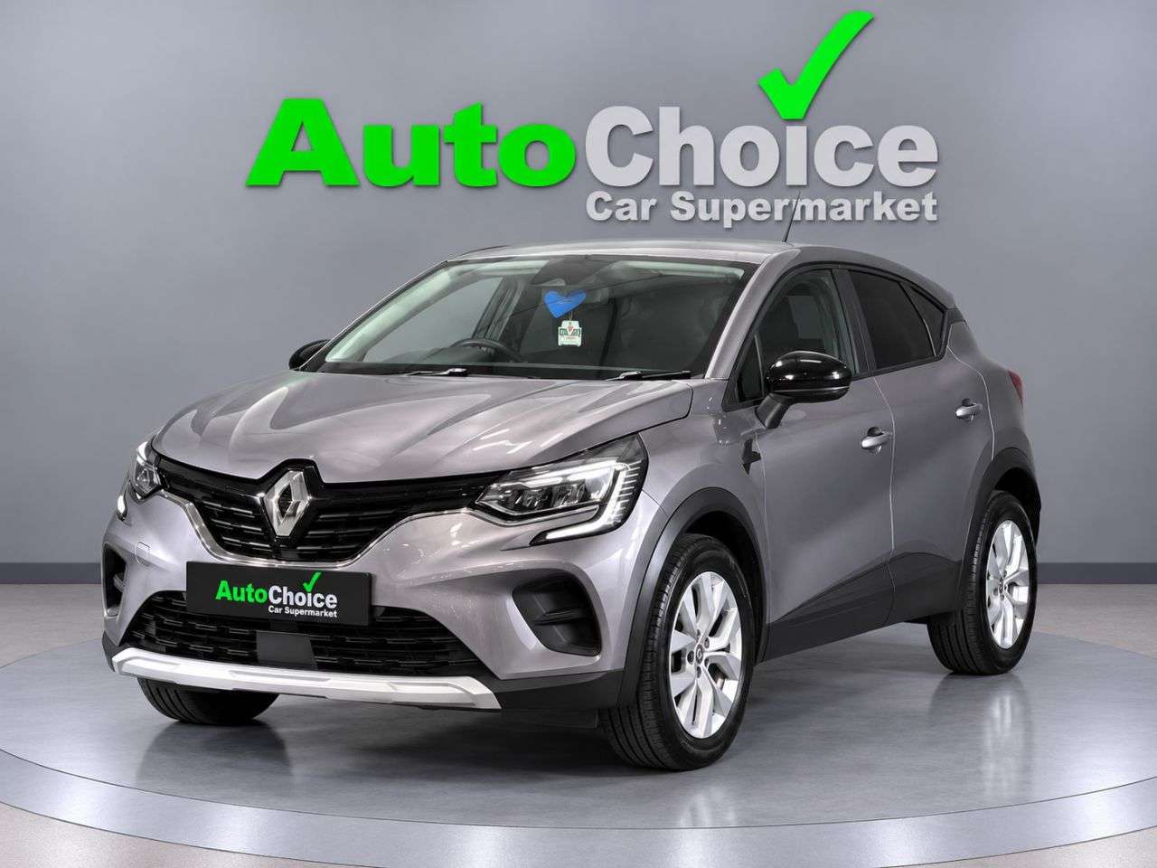 A 2022 RENAULT CAPTUR 1.0 TCe Iconic SUV 5dr Petrol Manual Euro 6 (s/s) (90 ps) in Blackburn Fina A 2022 RENAULT CAPTUR 1.0 TCe Iconic SUV 5dr Petrol Manual Euro 6 (s/s) (90 ps) in Blackburn Fina