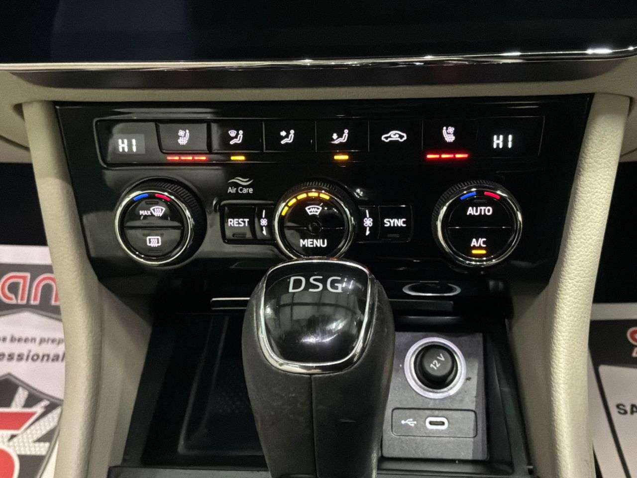 2020 SKODA SUPERB 2020 SKODA SUPERB