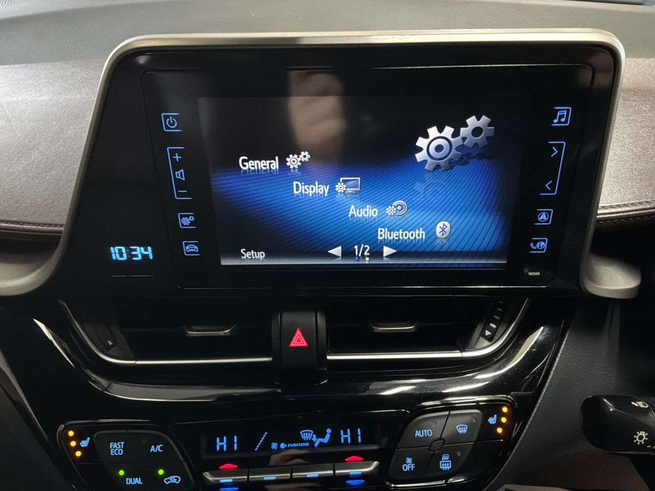 2019 TOYOTA C-HR 2019 TOYOTA C-HR