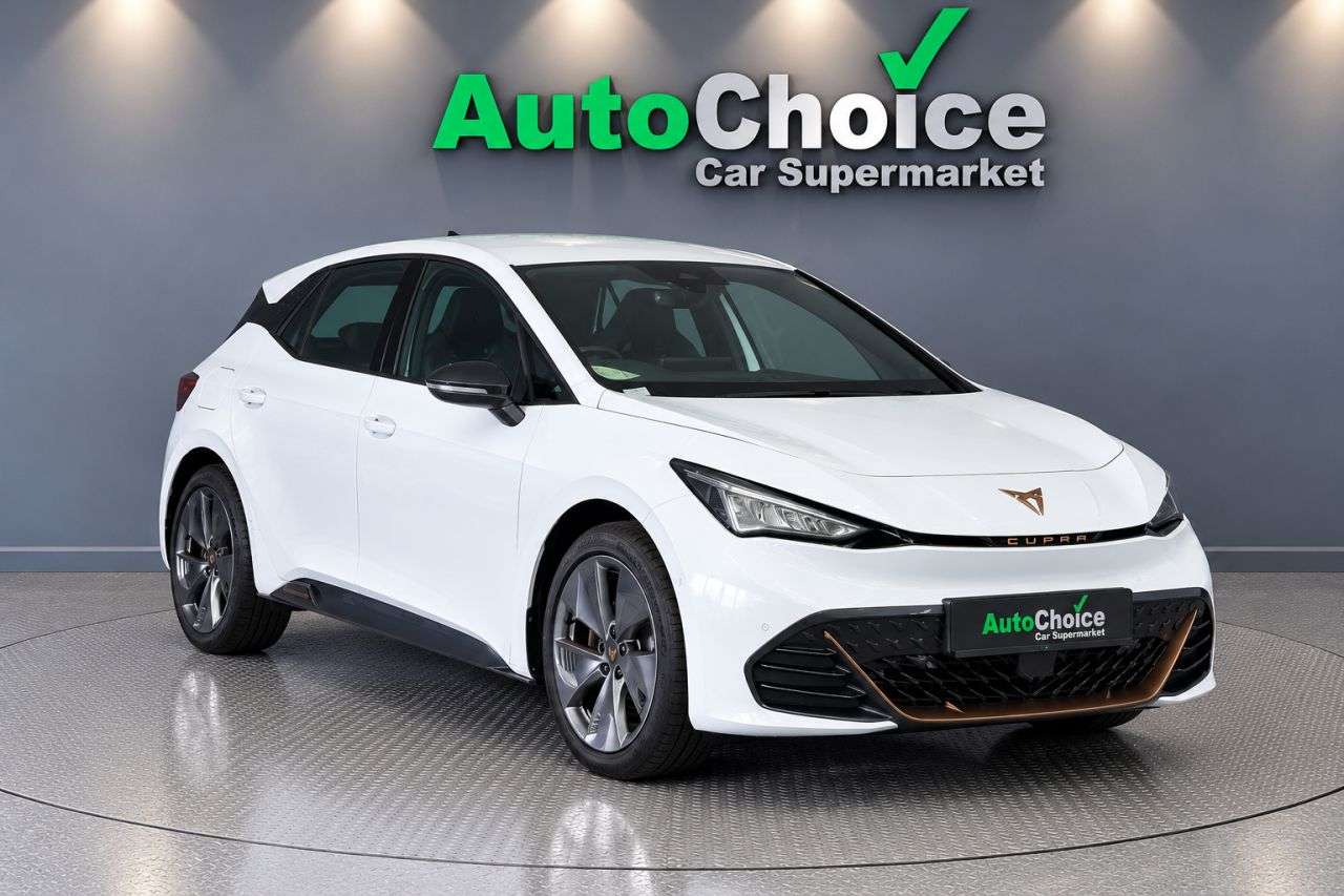 A 2023 CUPRA BORN 58kWh V1 Hatchback 5dr Electric Auto (204 ps) In Blackburn Finance Availabl A 2023 CUPRA BORN 58kWh V1 Hatchback 5dr Electric Auto (204 ps) In Blackburn Finance Availabl