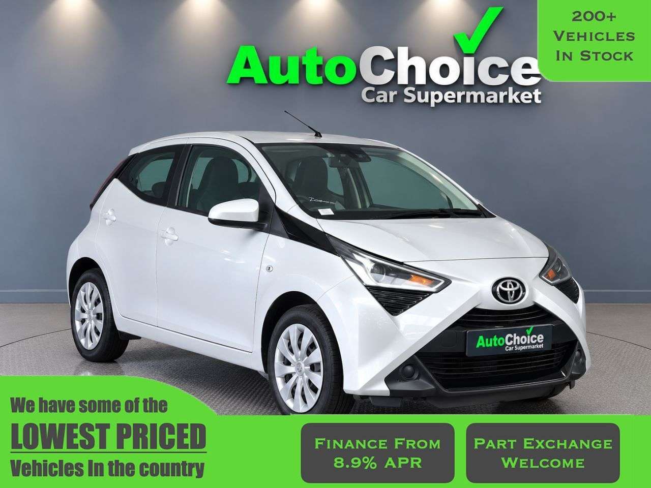 A 2021 TOYOTA AYGO 1.0 VVT-i x-play Hatchback 5dr Petrol Manual Euro 6 (s/s) (71 ps) In Blackb A 2021 TOYOTA AYGO 1.0 VVT-i x-play Hatchback 5dr Petrol Manual Euro 6 (s/s) (71 ps) In Blackb