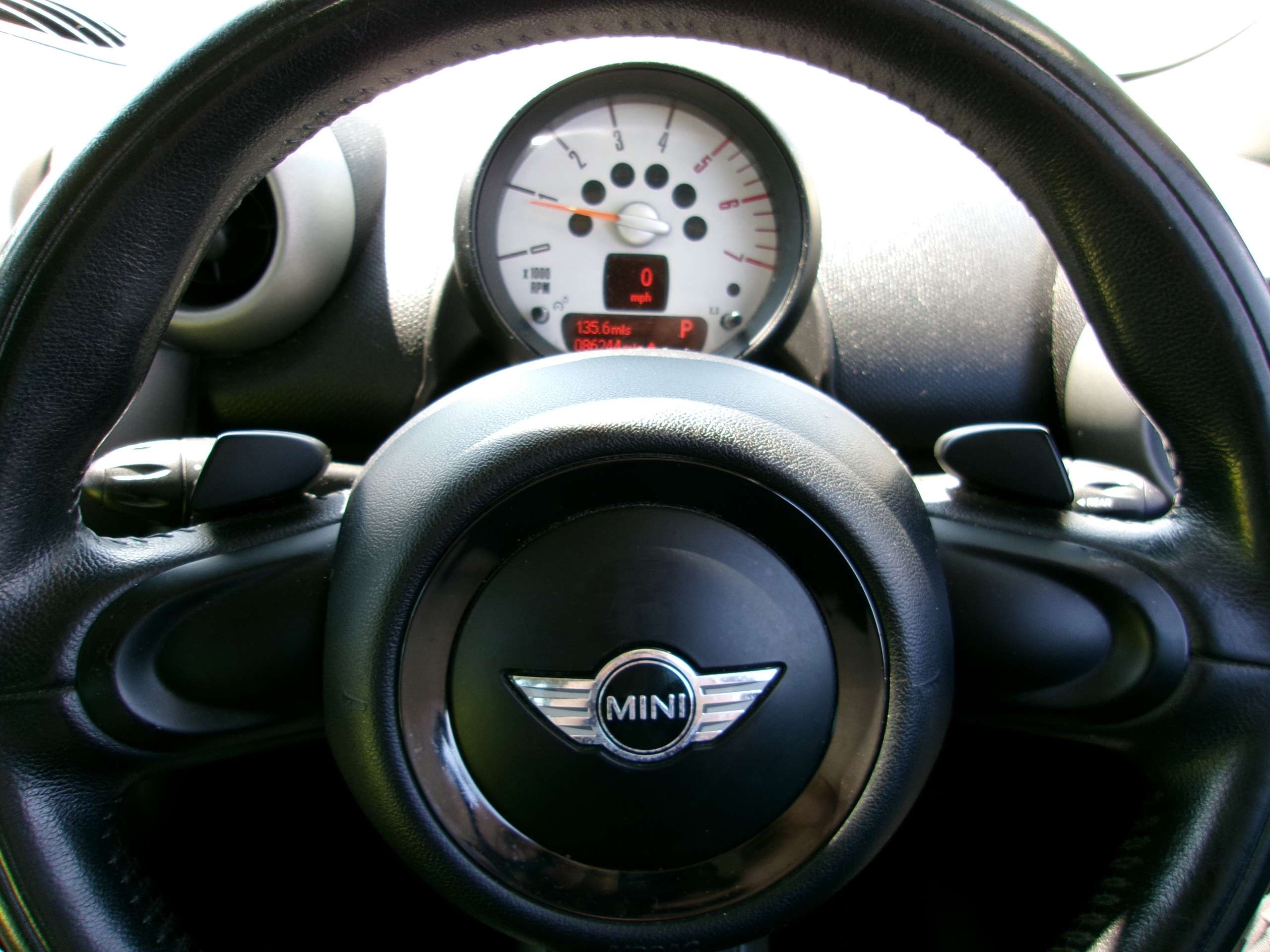 2012 MINI COUNTRYMAN 2012 MINI COUNTRYMAN