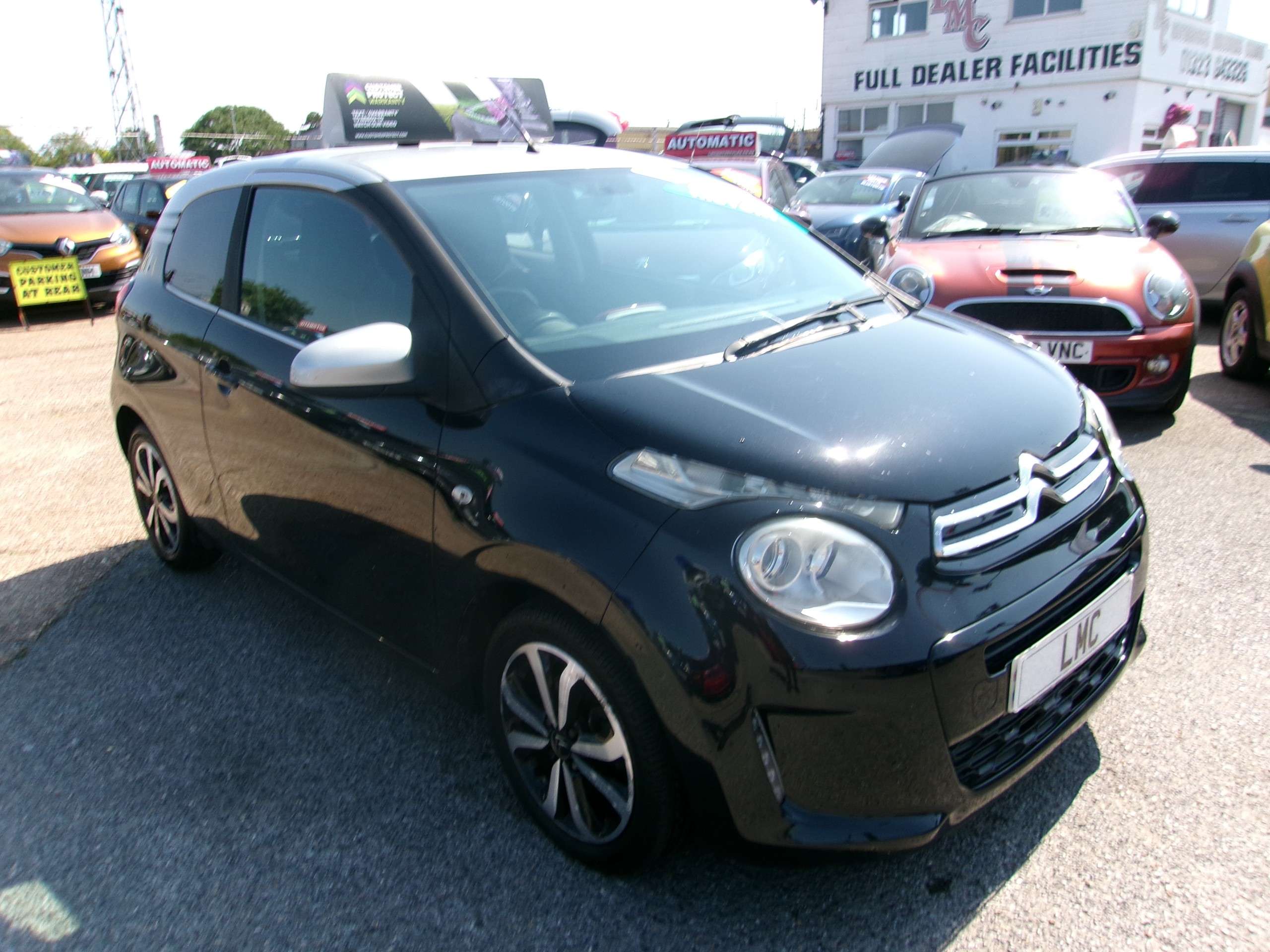 A 2017 CITROEN C1 1.2 PureTech Flair Edition Hatchback 3dr Petrol Manual Euro 6 A 2017 CITROEN C1 1.2 PureTech Flair Edition Hatchback 3dr Petrol Manual Euro 6