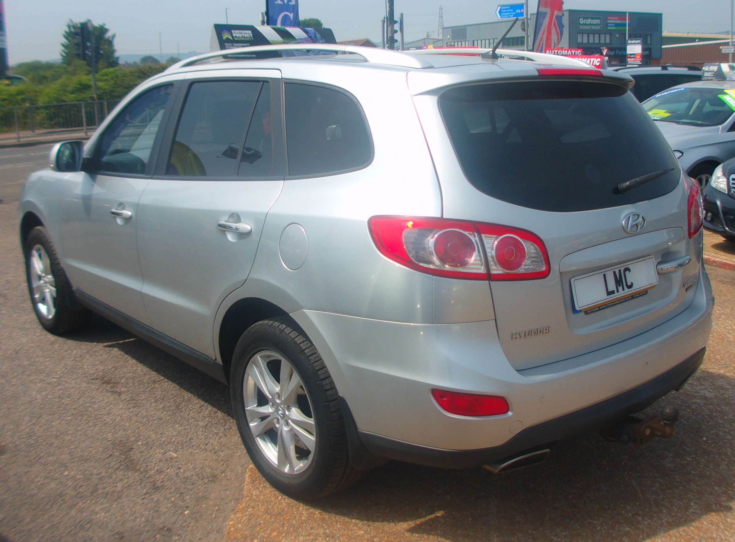 A 2011 HYUNDAI SANTA FE 2.2 CRDi Premium SUV 5dr Diesel Manual 4WD (194 bhp) A 2011 HYUNDAI SANTA FE 2.2 CRDi Premium SUV 5dr Diesel Manual 4WD (194 bhp)