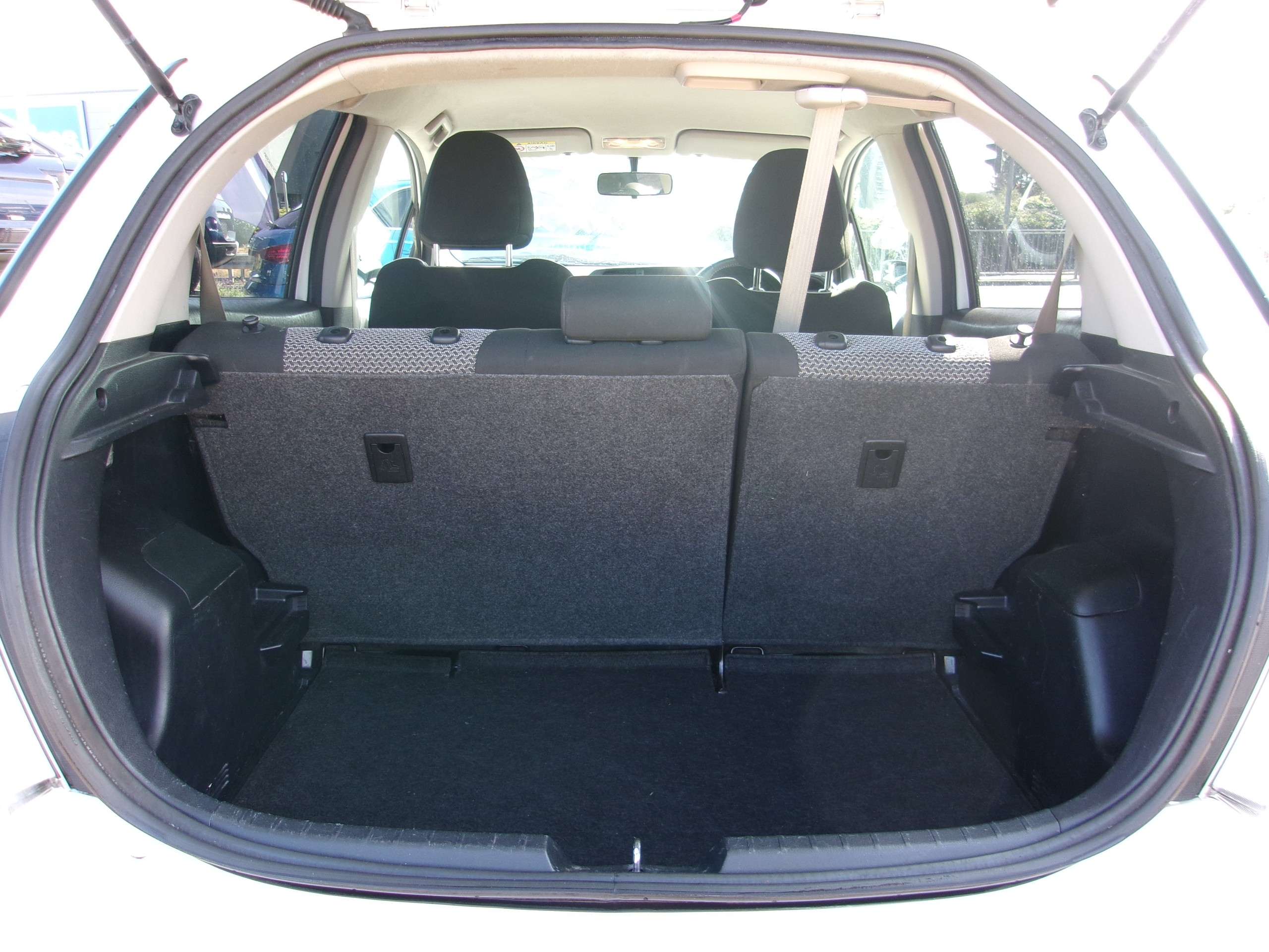 2013 TOYOTA YARIS 2013 TOYOTA YARIS