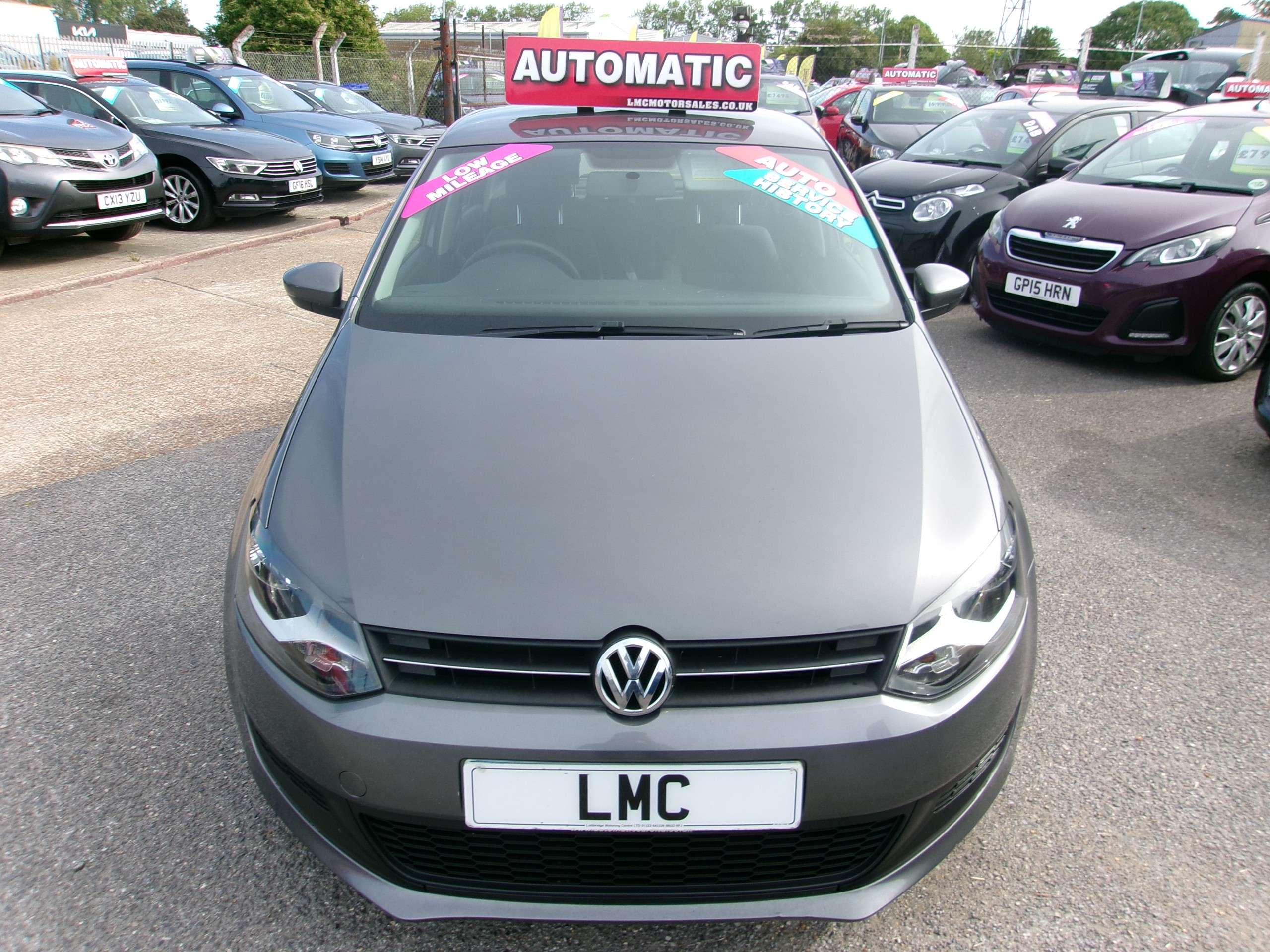A 2009 VOLKSWAGEN POLO 1.4 SE Hatchback 5dr Petrol DSG Euro 5 (85 ps) A 2009 VOLKSWAGEN POLO 1.4 SE Hatchback 5dr Petrol DSG Euro 5 (85 ps)