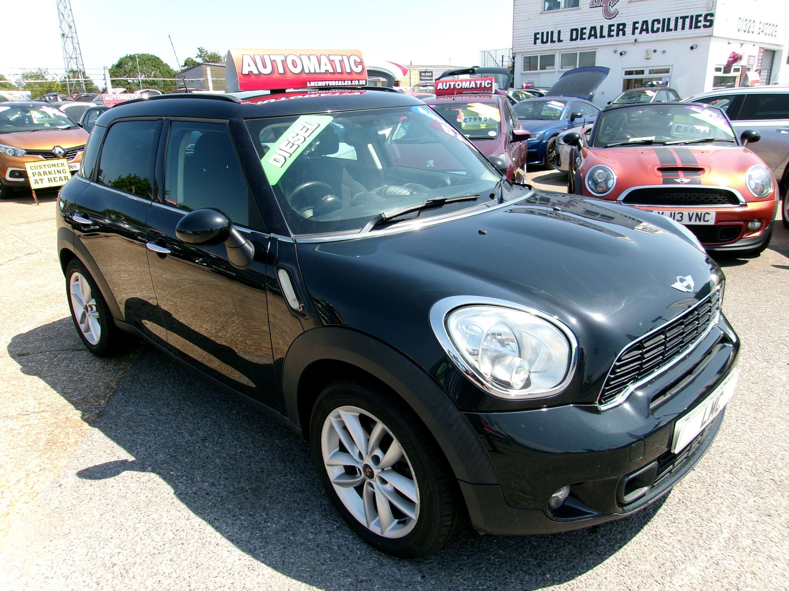 A 2012 MINI COUNTRYMAN 2.0 Cooper SD SUV 5dr Diesel Auto (143 ps) A 2012 MINI COUNTRYMAN 2.0 Cooper SD SUV 5dr Diesel Auto (143 ps)