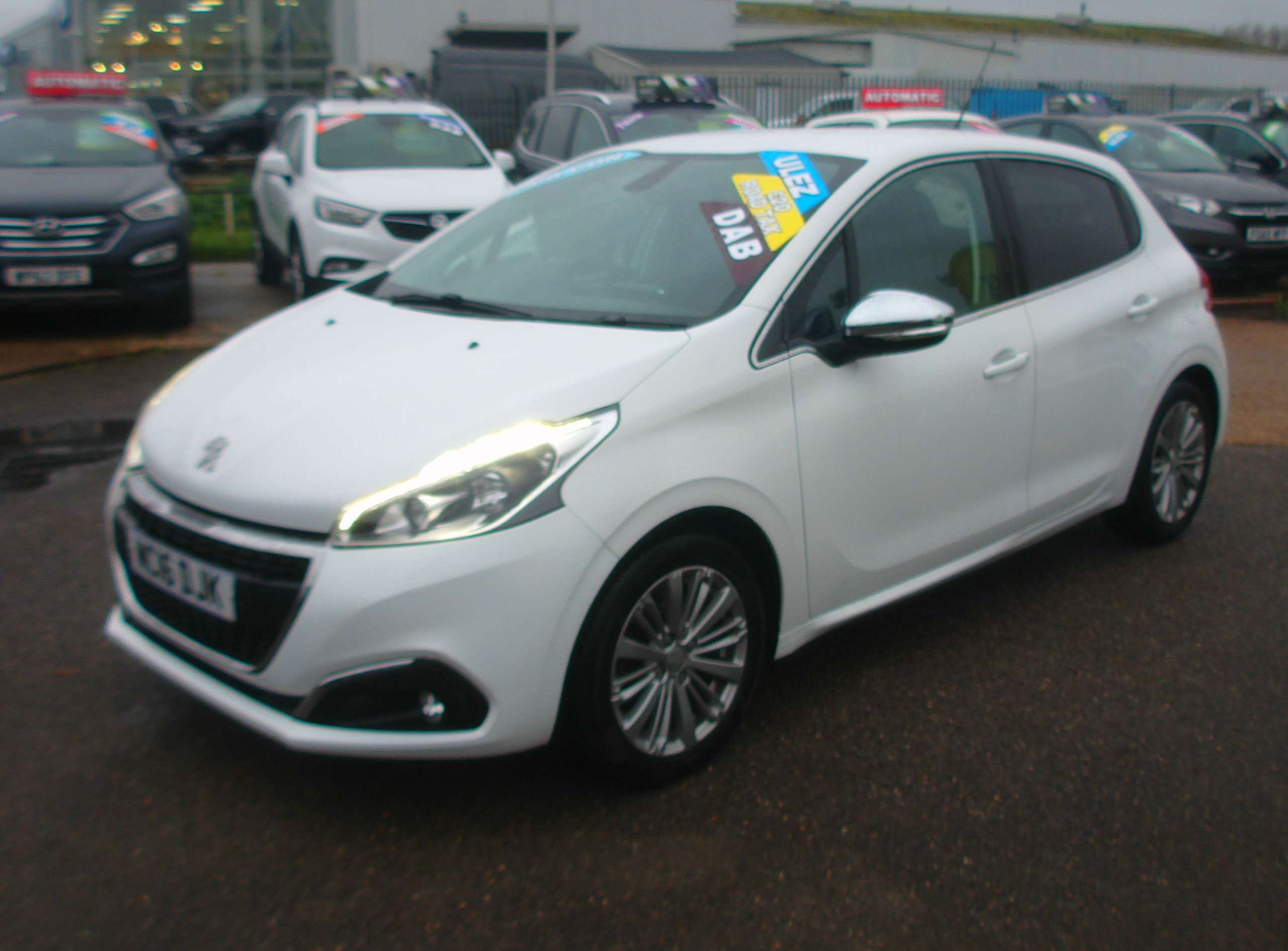 2016 PEUGEOT 208 2016 PEUGEOT 208