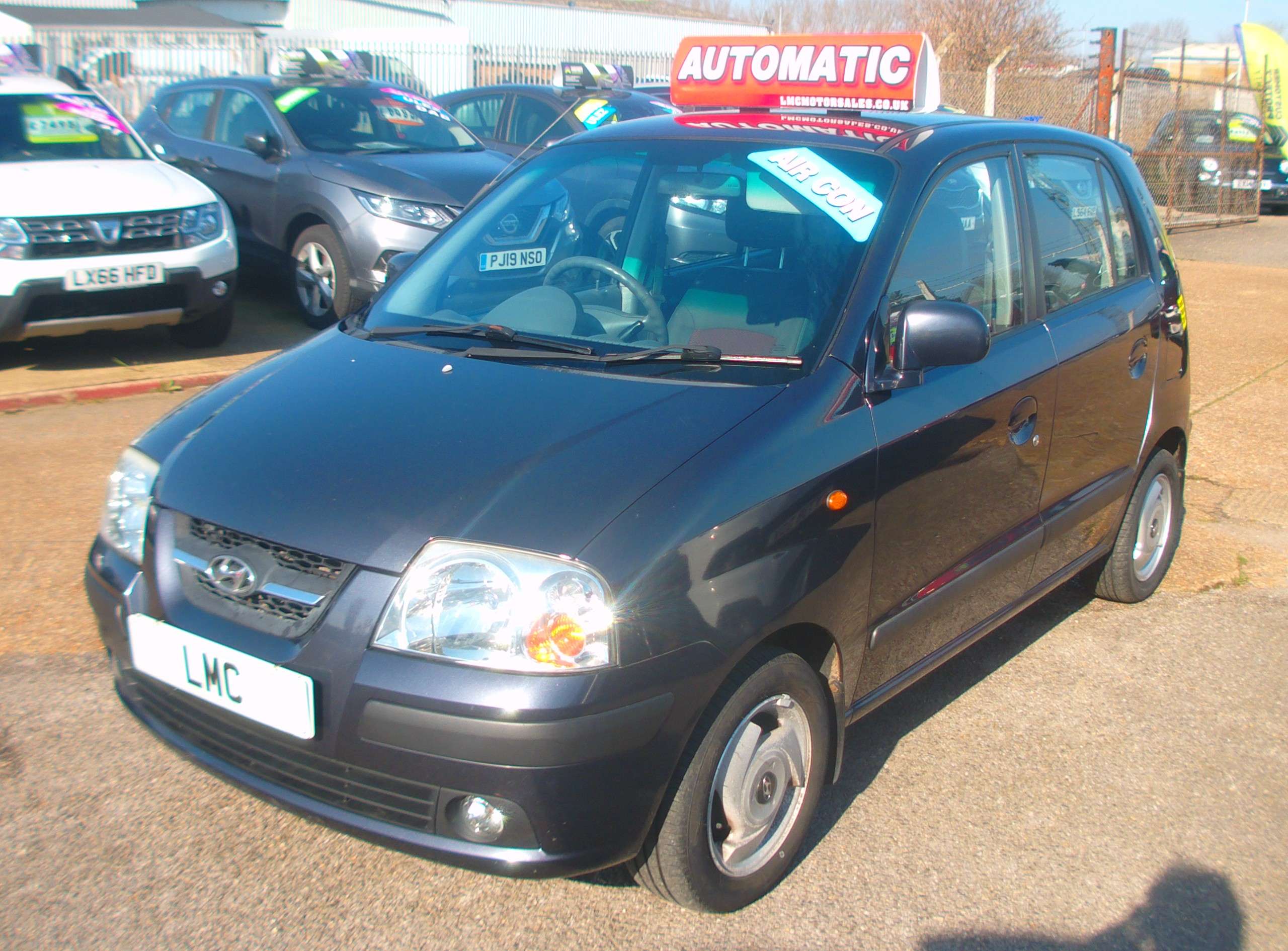 A 2007 HYUNDAI AMICA 1.1 CDX Automatic Hatchback 5dr Petrol (62 bhp) A 2007 HYUNDAI AMICA 1.1 CDX Automatic Hatchback 5dr Petrol (62 bhp)