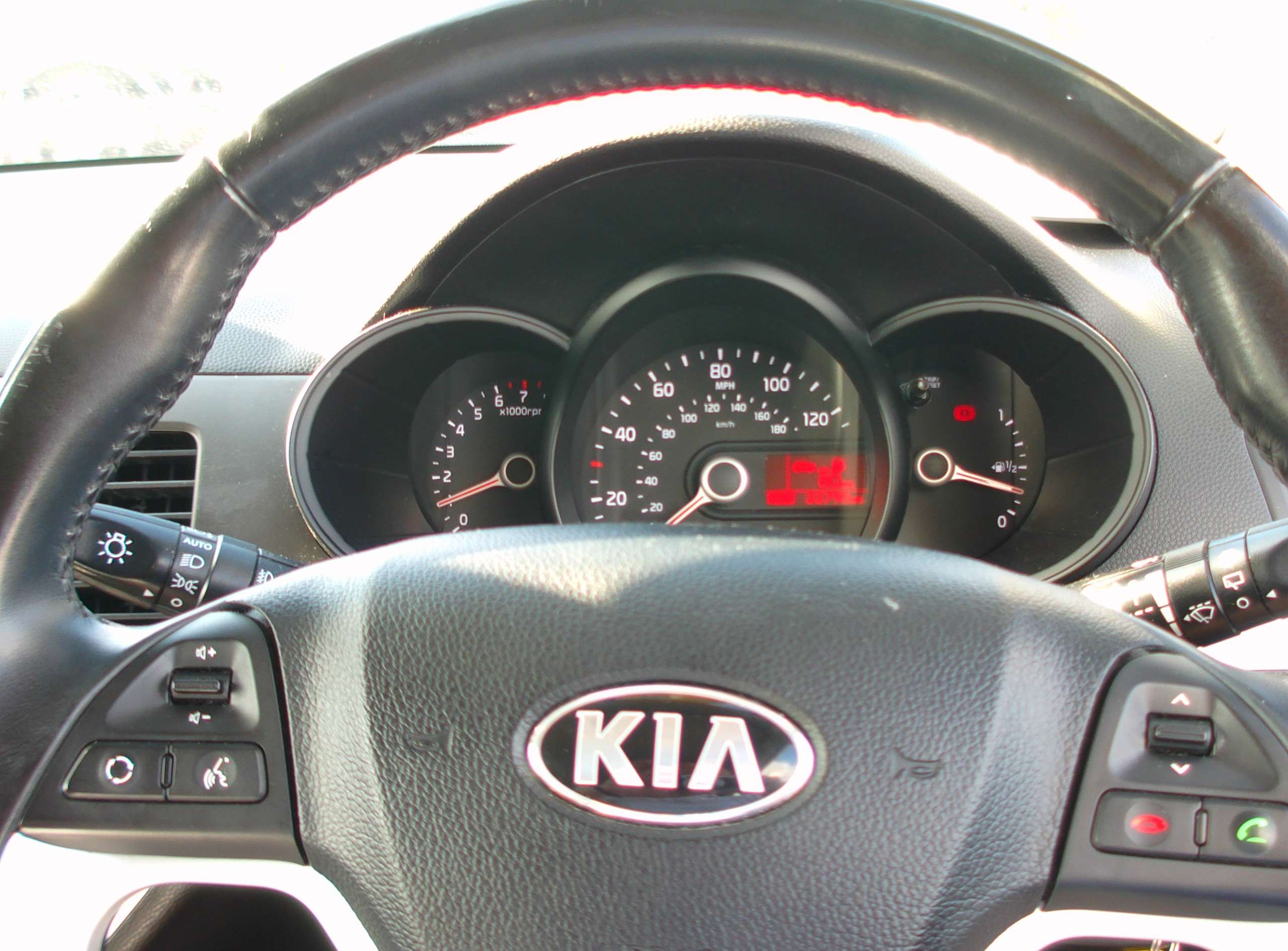 2014 KIA PICANTO 2014 KIA PICANTO