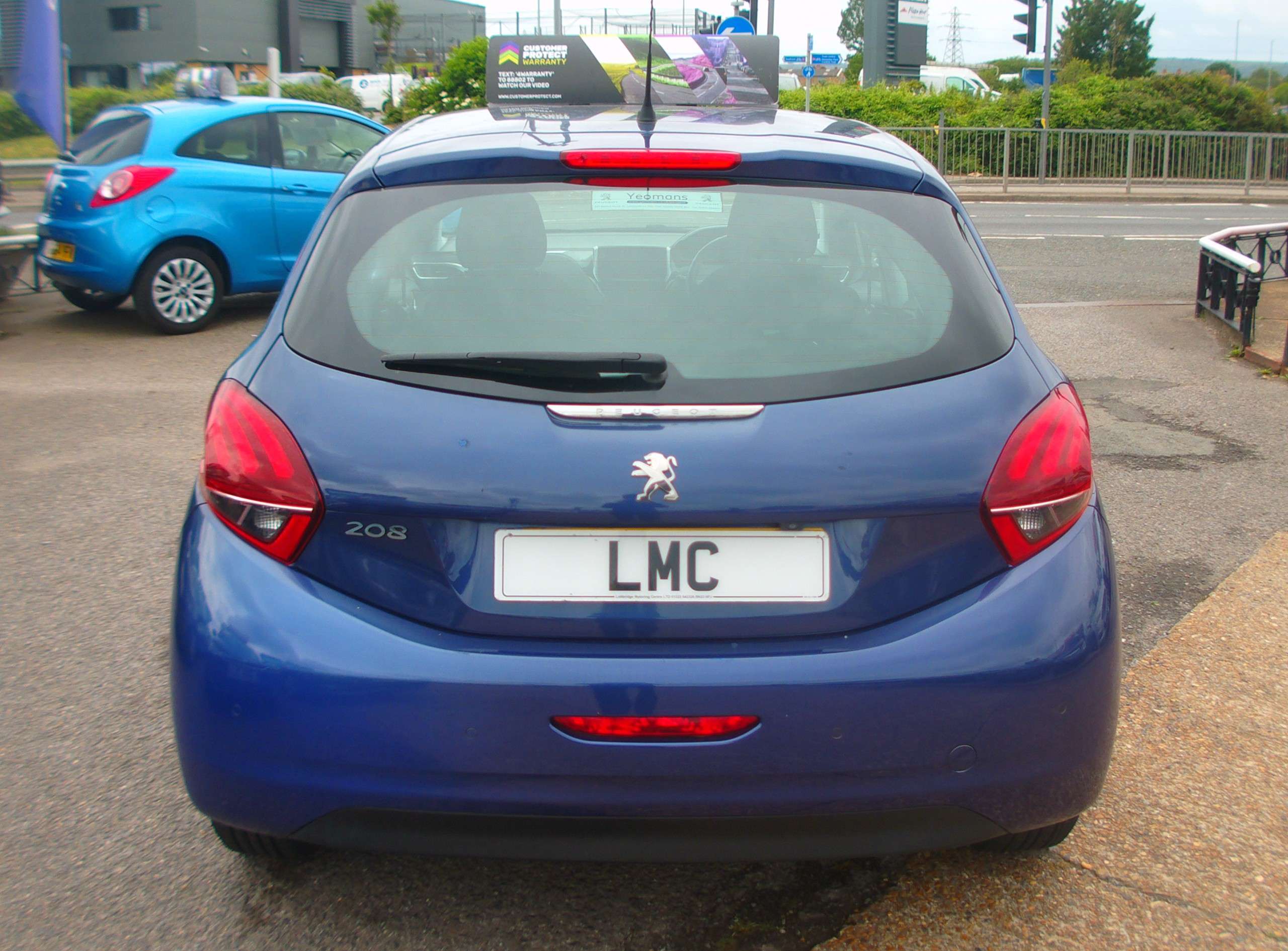 2015 PEUGEOT 208 2015 PEUGEOT 208
