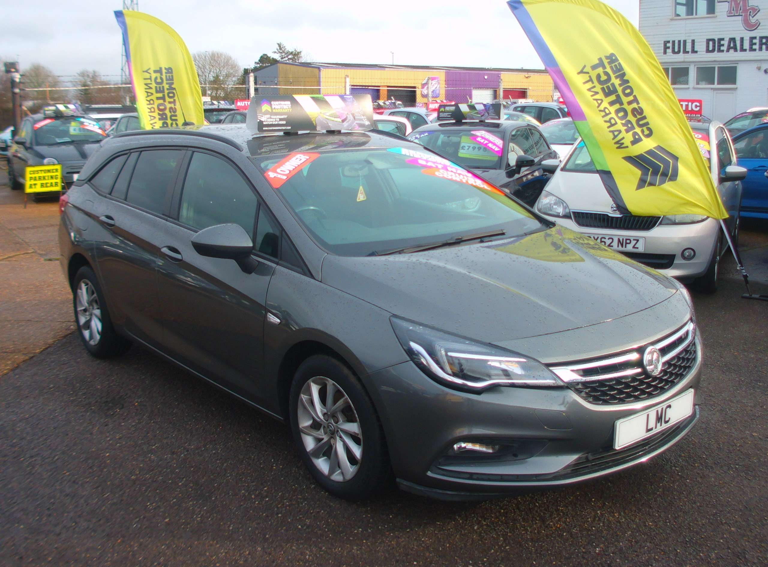 A 2019 VAUXHALL ASTRA 1.0i Turbo ecoTEC Tech Line Nav Sports Tourer 5dr Petrol Manual Euro 6 (s/s) A 2019 VAUXHALL ASTRA 1.0i Turbo ecoTEC Tech Line Nav Sports Tourer 5dr Petrol Manual Euro 6 (s/s)