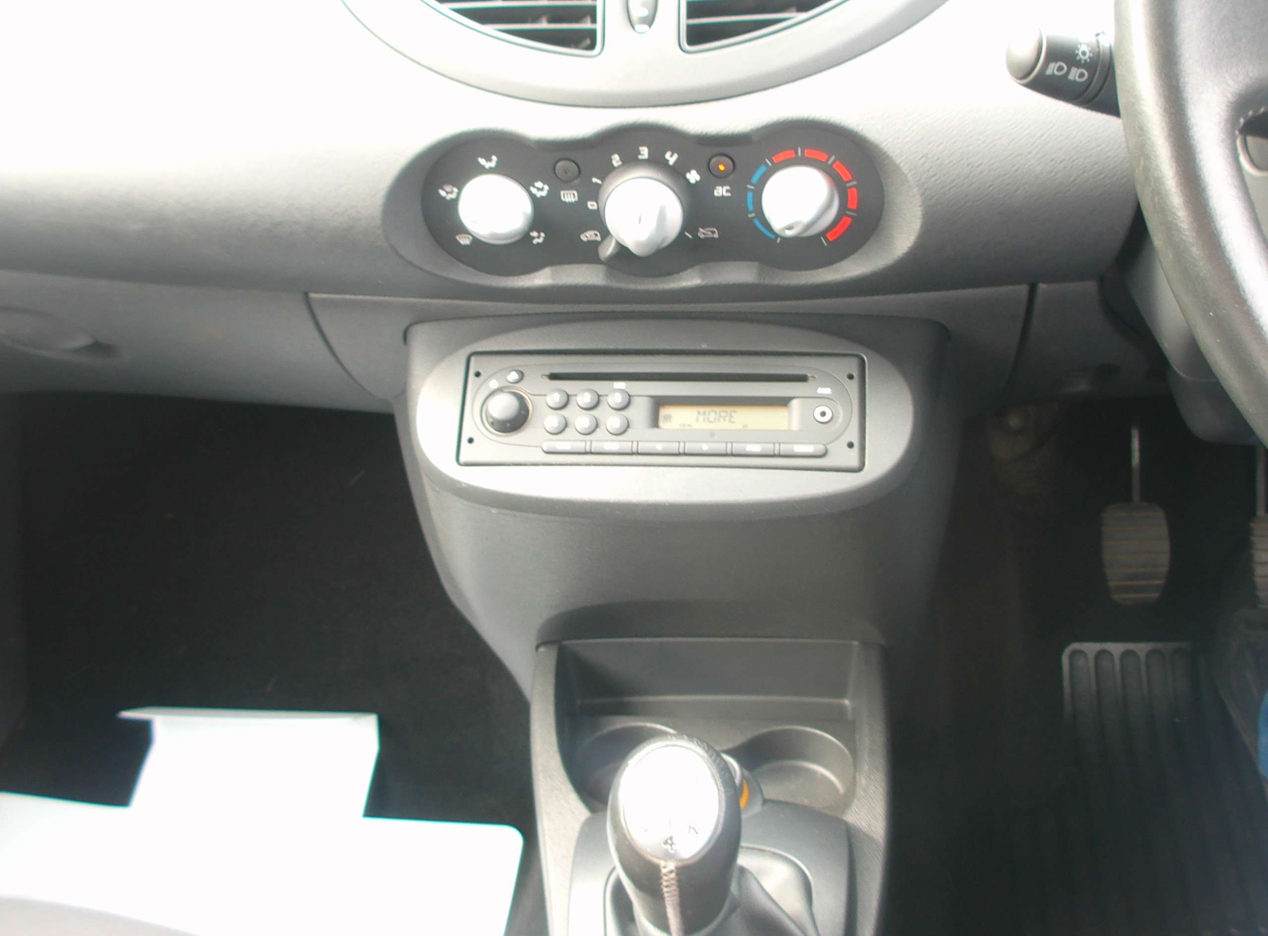2009 RENAULT TWINGO 2009 RENAULT TWINGO