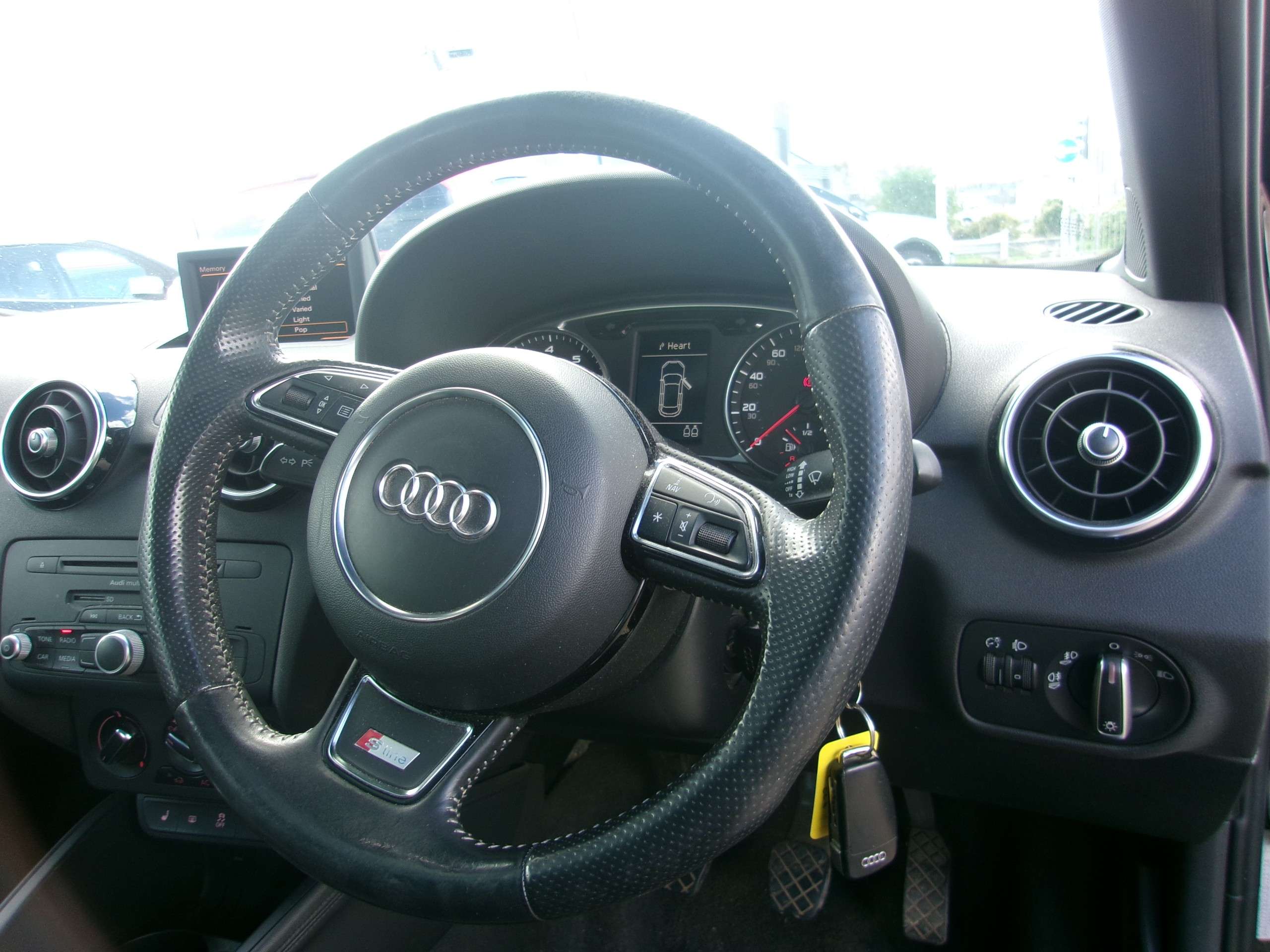 2013 AUDI A1 2013 AUDI A1