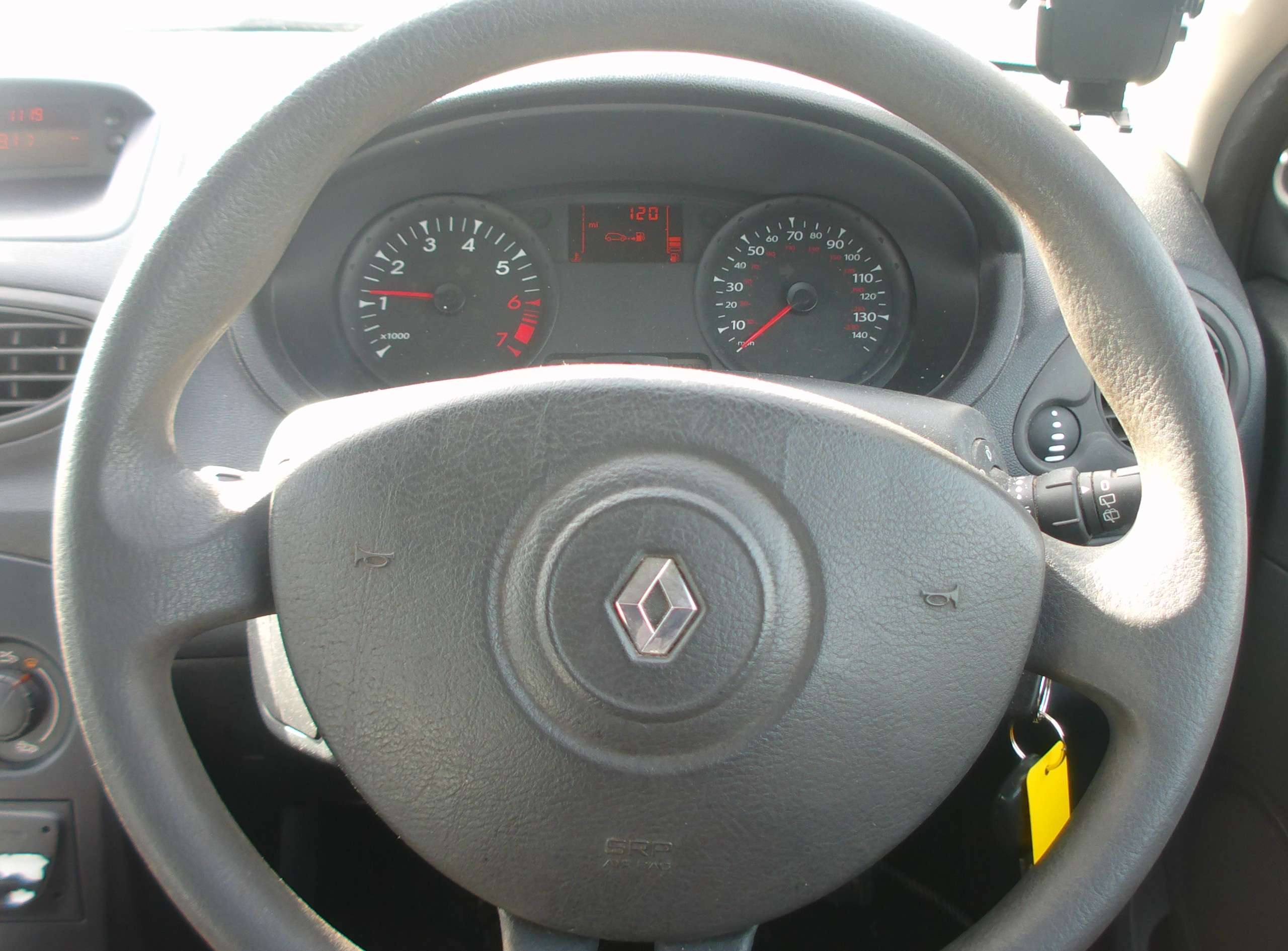 2009 RENAULT CLIO 2009 RENAULT CLIO