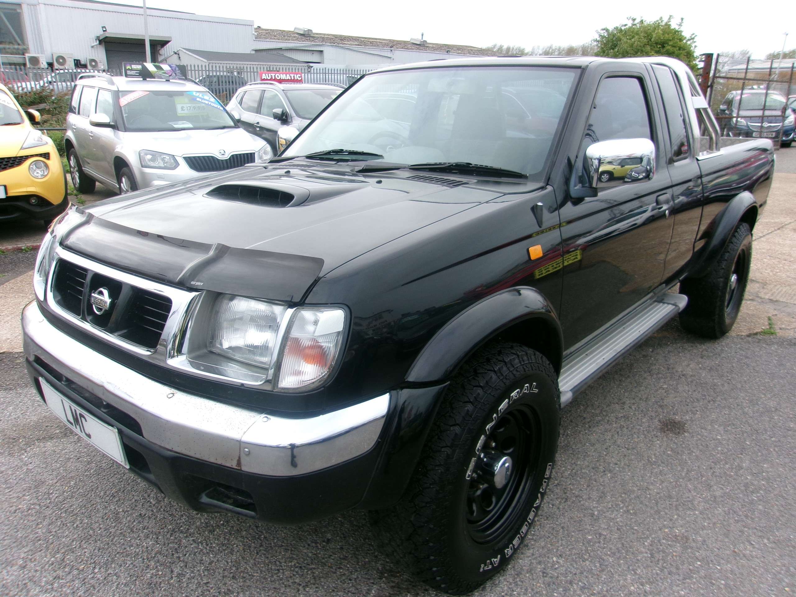 A 2002 NISSAN NAVARA Pick-up 2.5 Diesel 2 Door A 2002 NISSAN NAVARA Pick-up 2.5 Diesel 2 Door