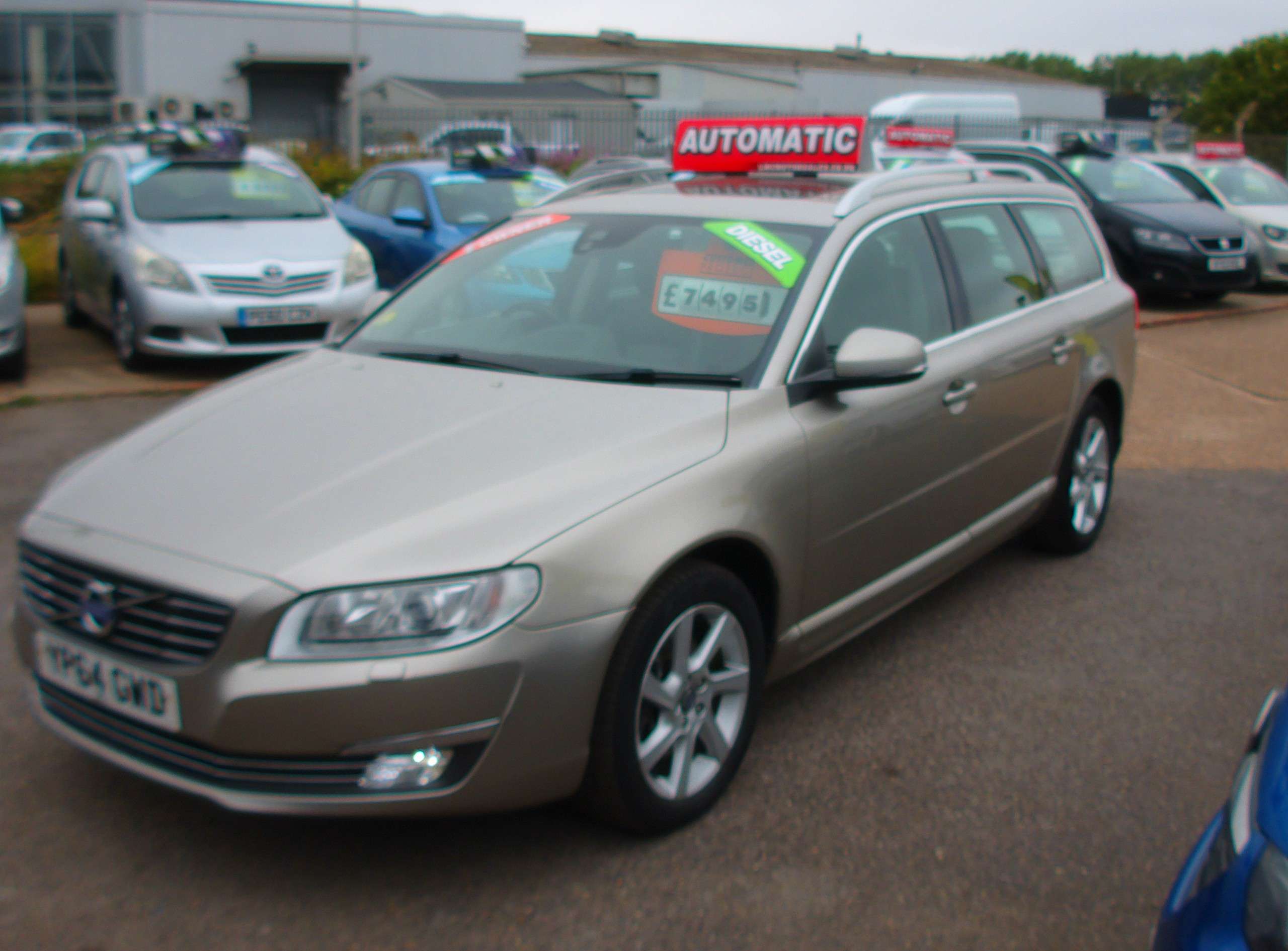 2014 VOLVO V70 2014 VOLVO V70