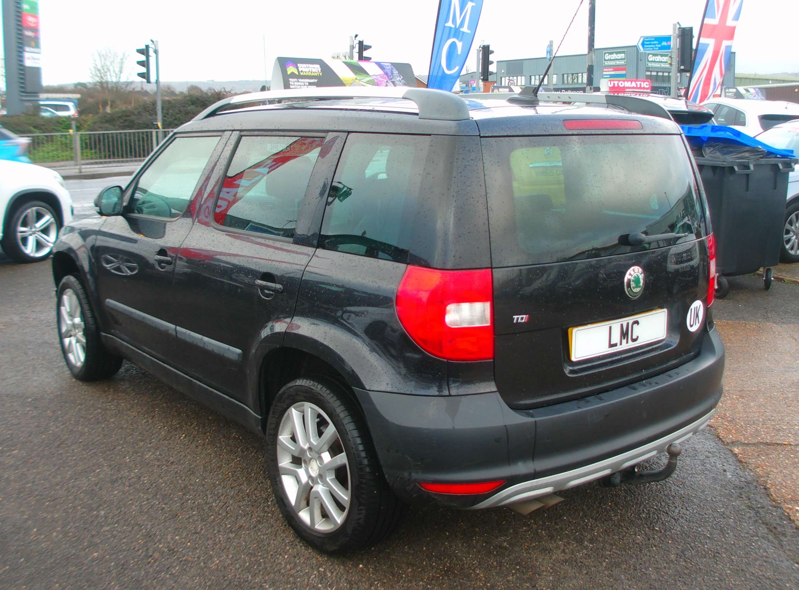 A 2009 SKODA YETI 2.0 TDI Elegance SUV 5dr Diesel Manual 4WD Euro 5 (140 ps) A 2009 SKODA YETI 2.0 TDI Elegance SUV 5dr Diesel Manual 4WD Euro 5 (140 ps)