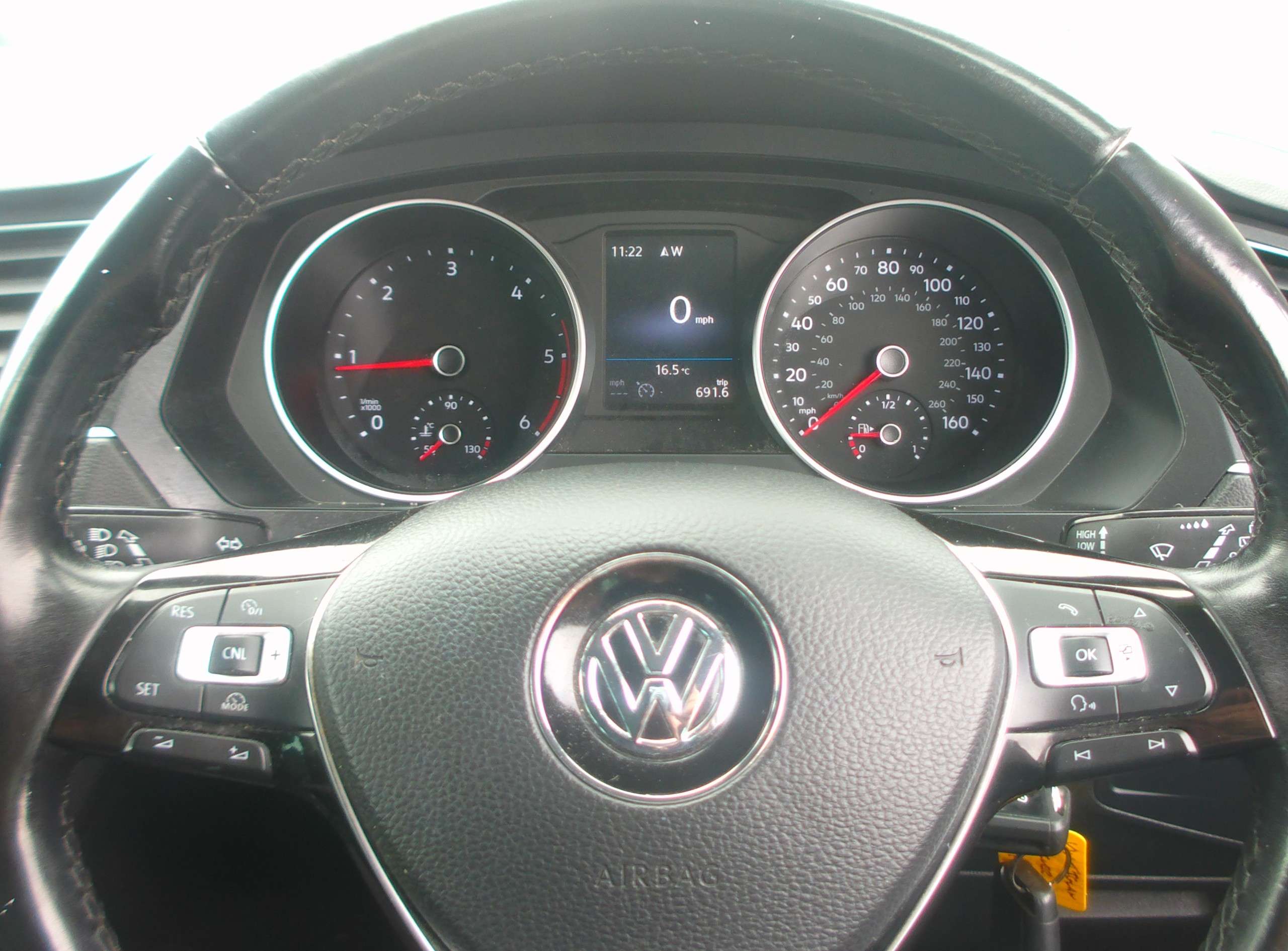 2017 VOLKSWAGEN TIGUAN 2017 VOLKSWAGEN TIGUAN