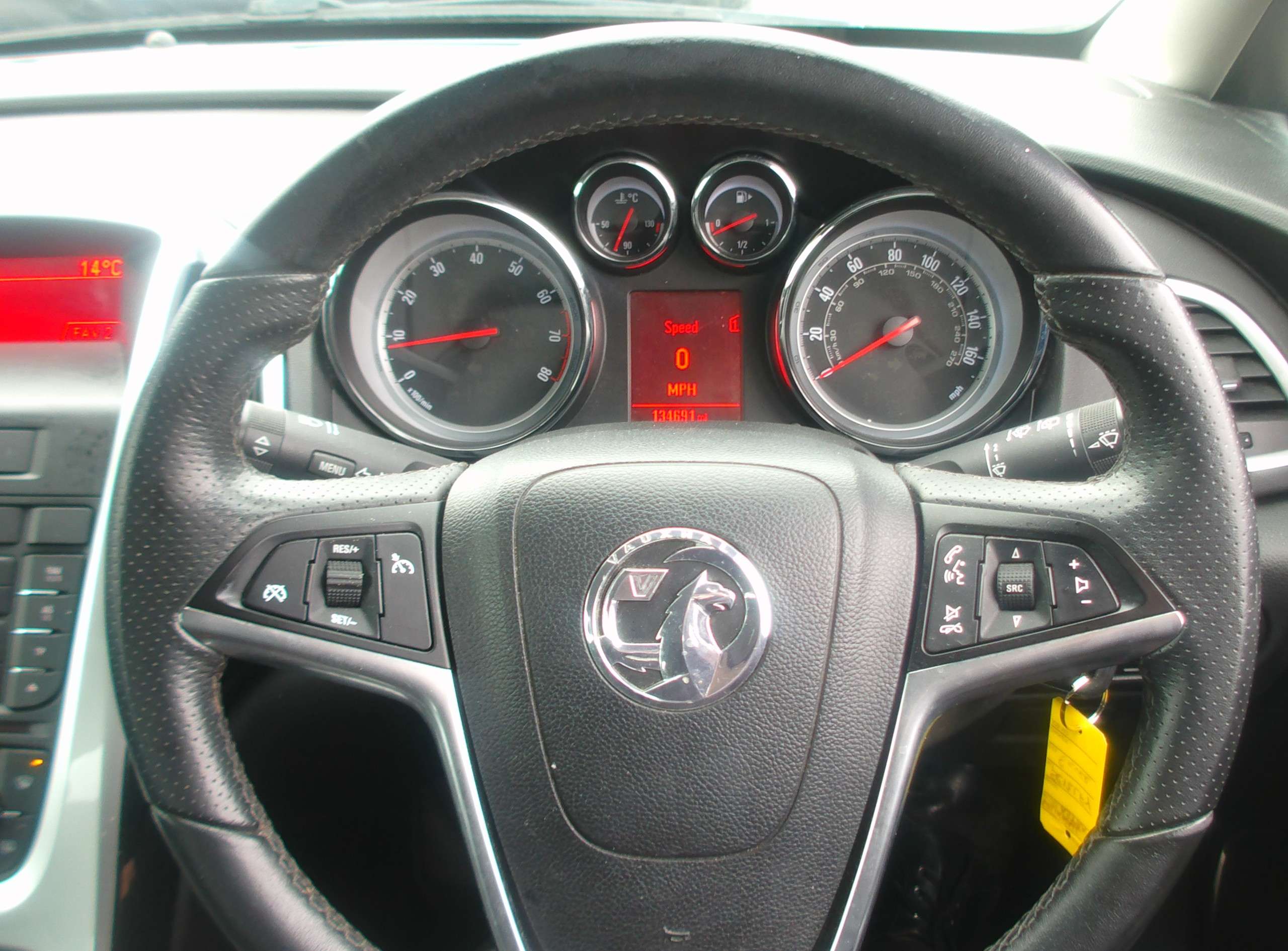 2012 VAUXHALL ASTRA 2012 VAUXHALL ASTRA