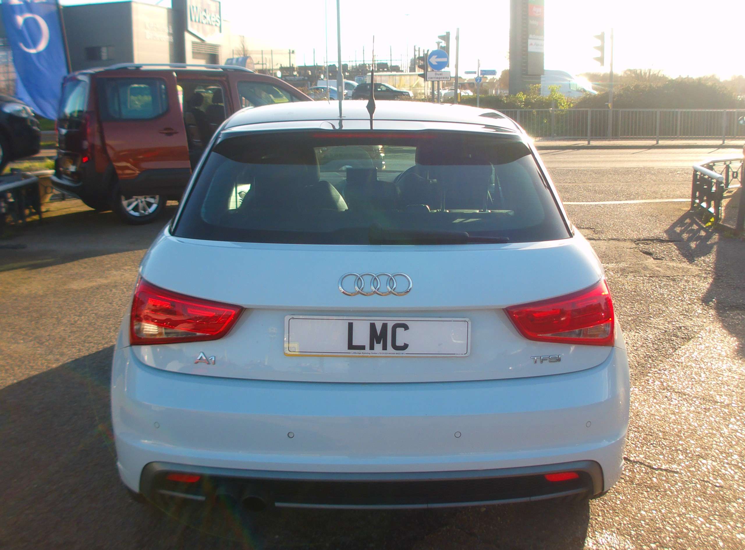 2014 AUDI A1 2014 AUDI A1
