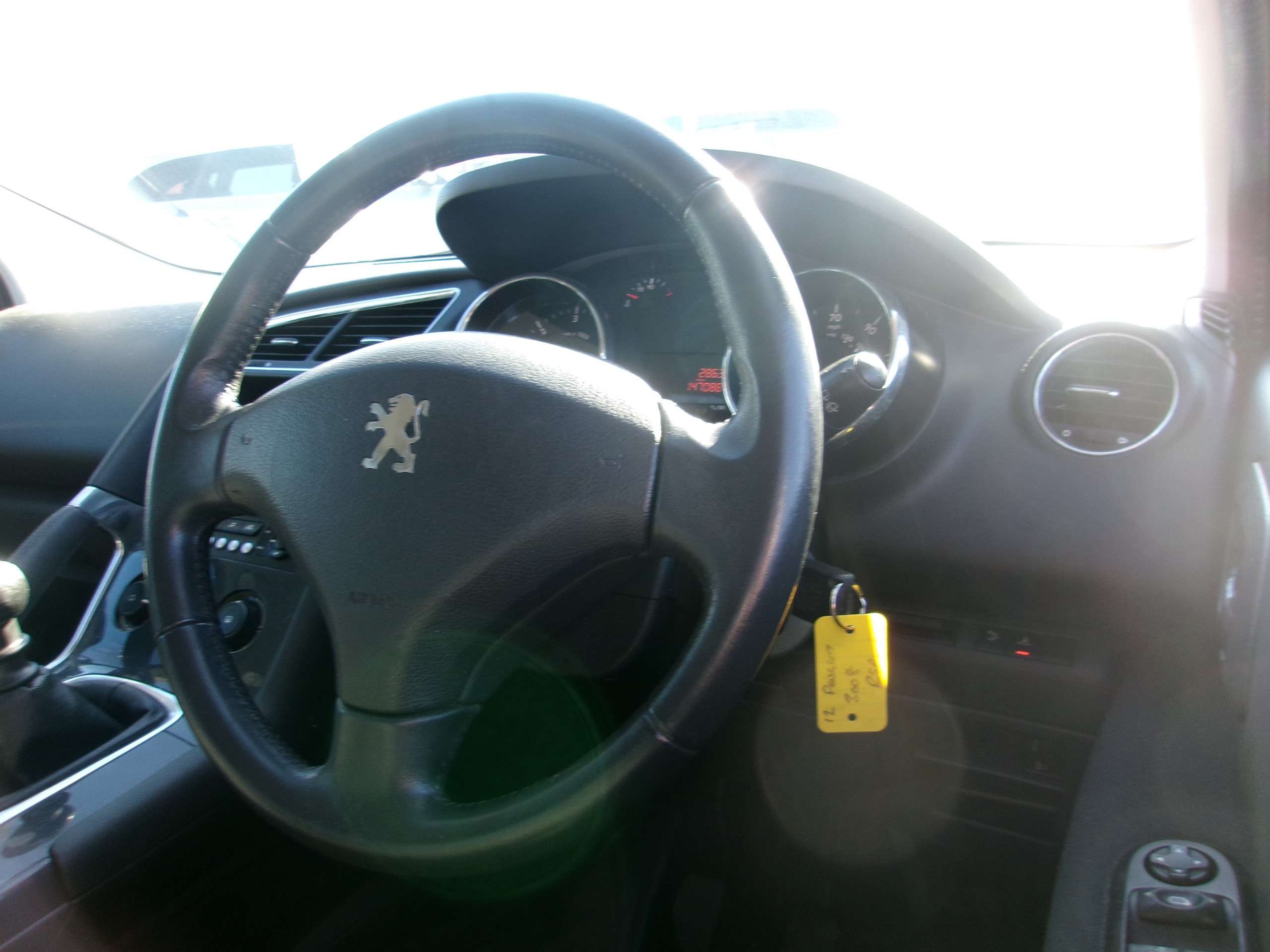 2012 PEUGEOT 3008 2012 PEUGEOT 3008