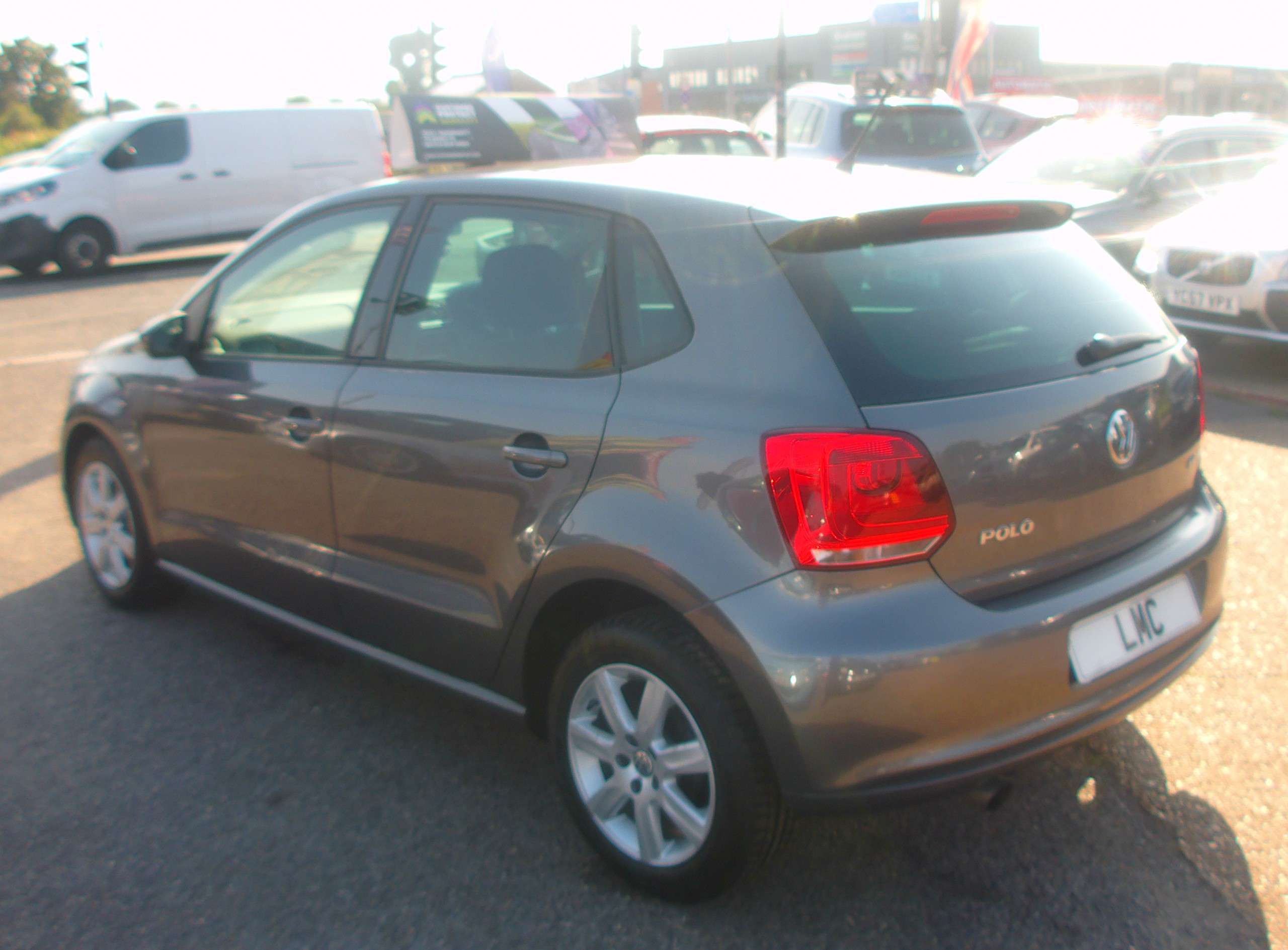A 2011 VOLKSWAGEN POLO 1.4 MATCH 5-Door A 2011 VOLKSWAGEN POLO 1.4 MATCH 5-Door