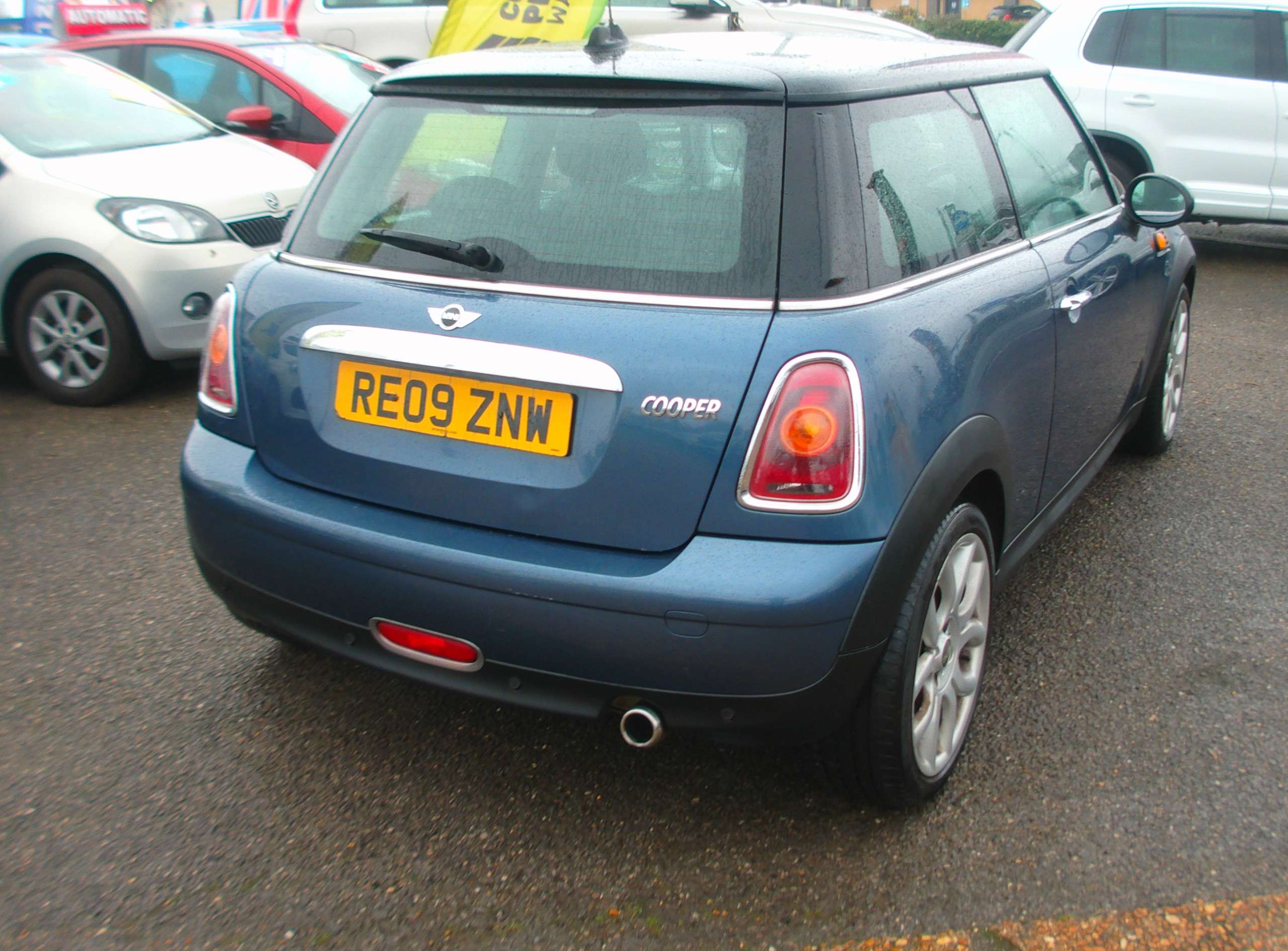 2009 MINI HATCH 2009 MINI HATCH