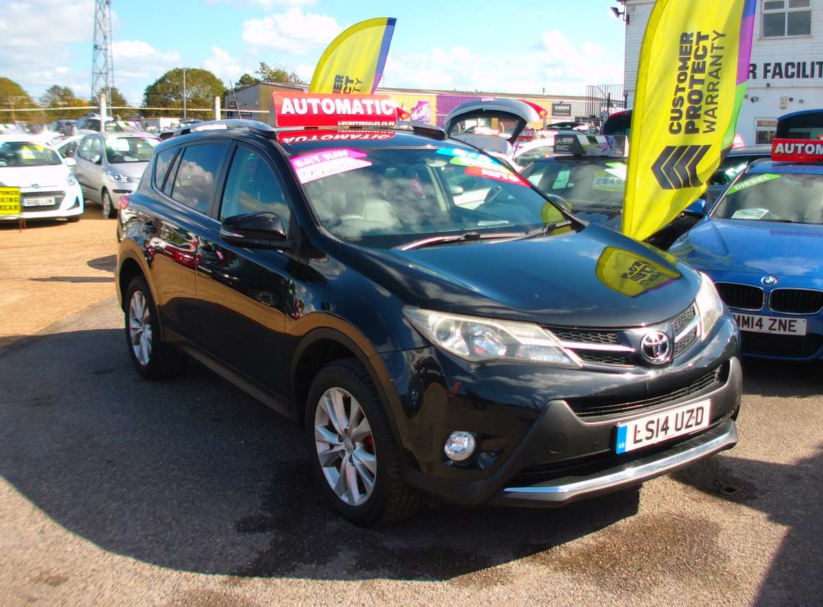 Check out this Toyota Rav4 2014 Diesel Automatic