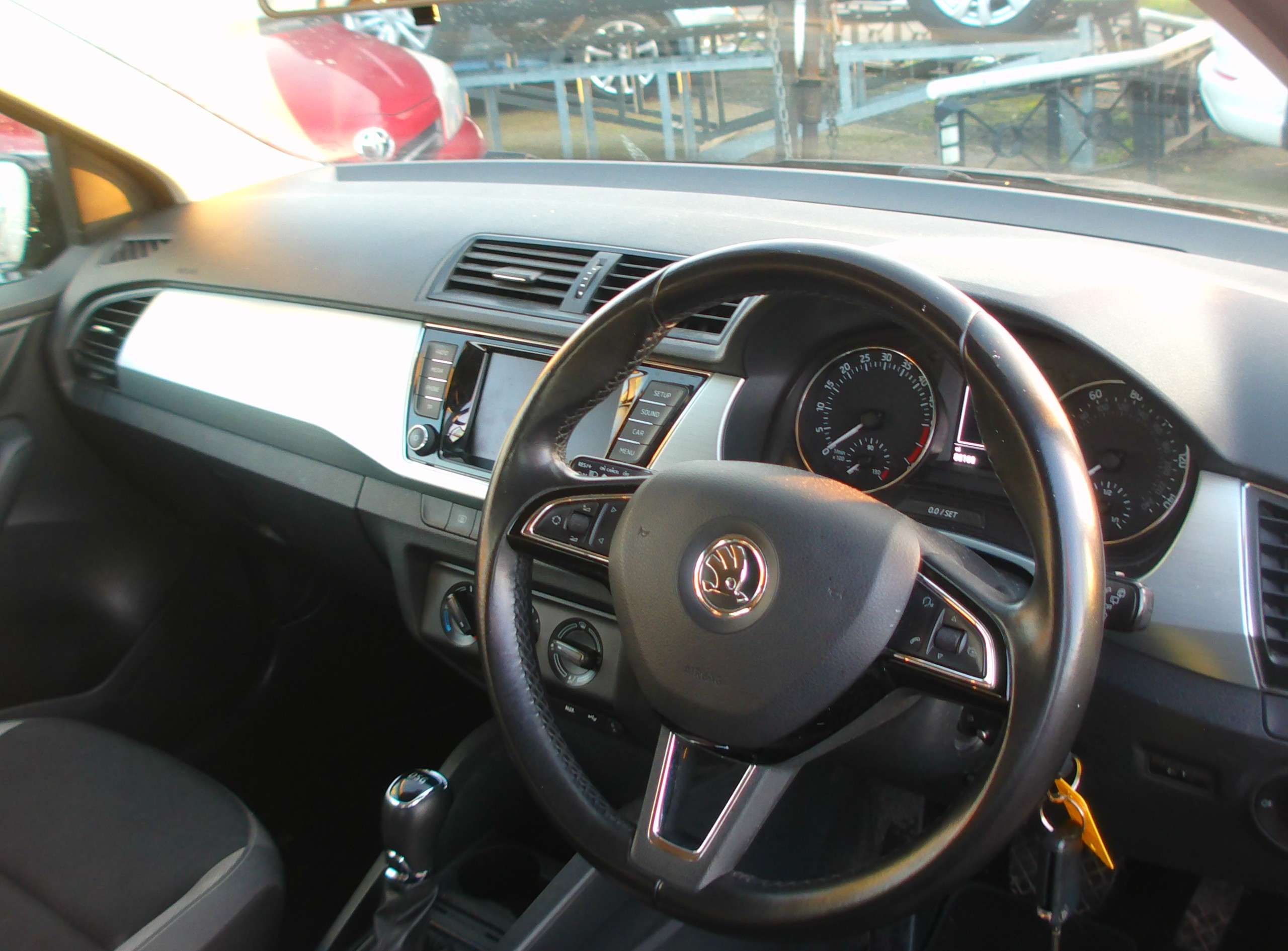 2015 SKODA FABIA 2015 SKODA FABIA