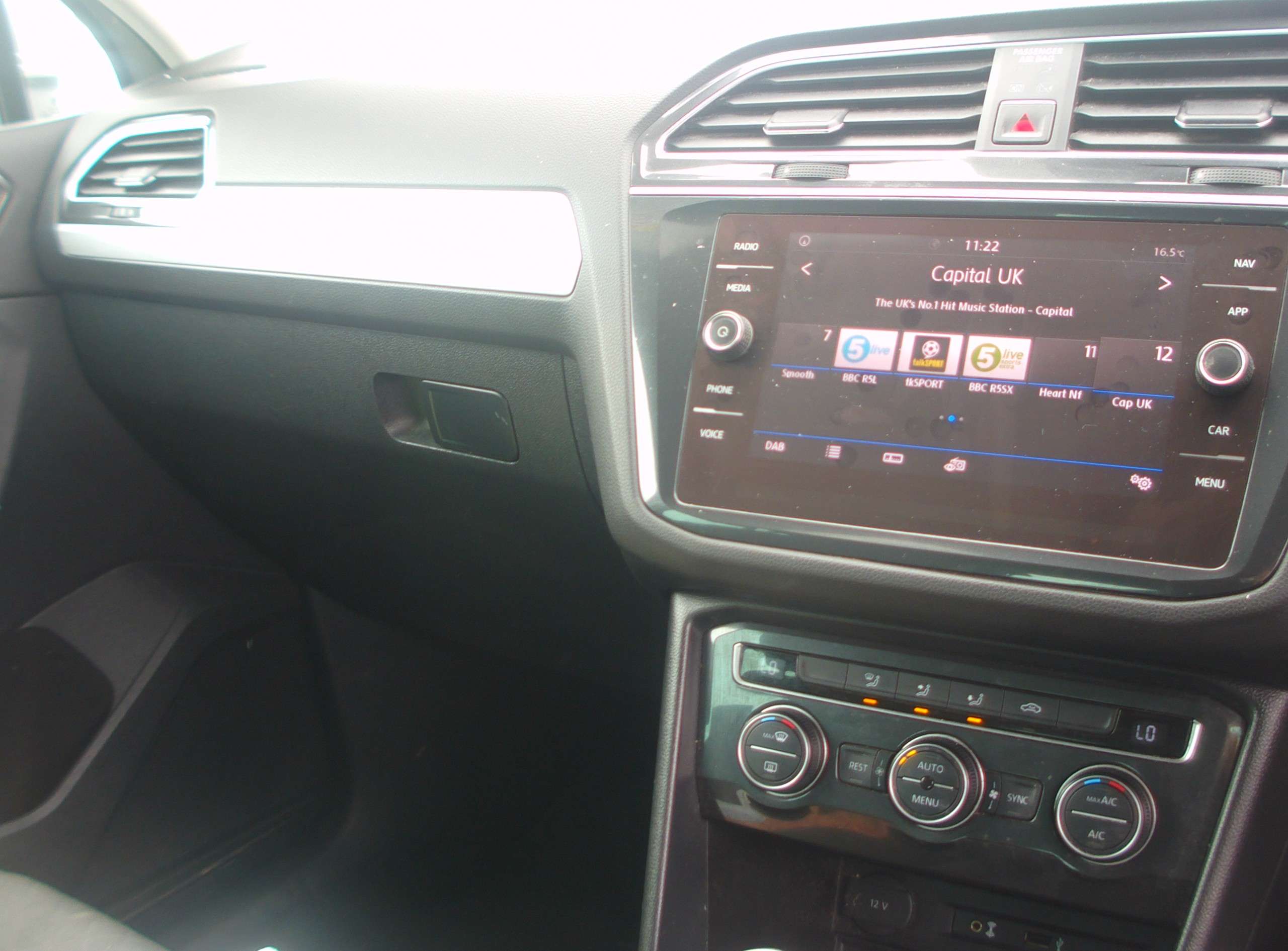 2017 VOLKSWAGEN TIGUAN 2017 VOLKSWAGEN TIGUAN