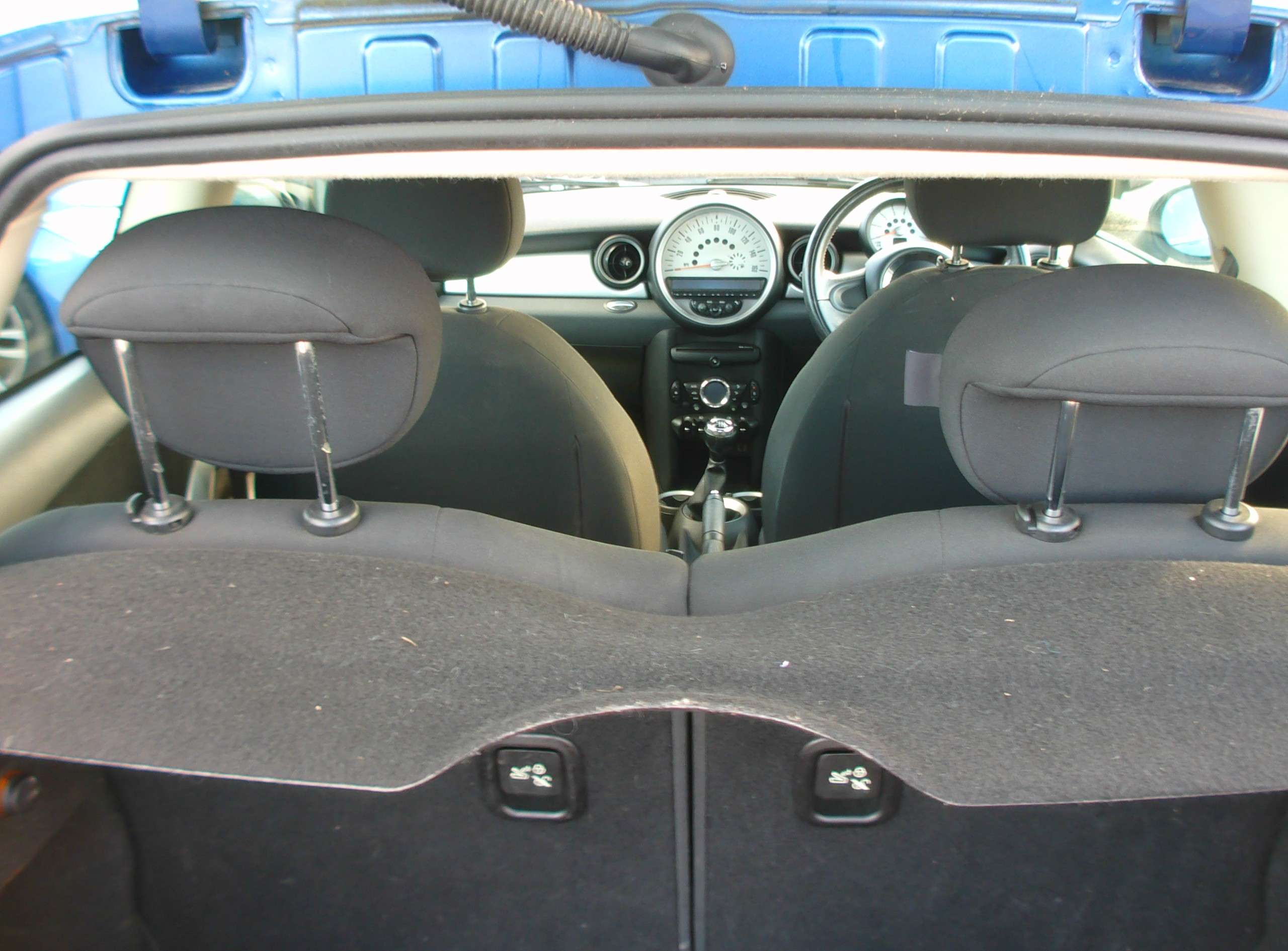 2011 MINI HATCH 2011 MINI HATCH